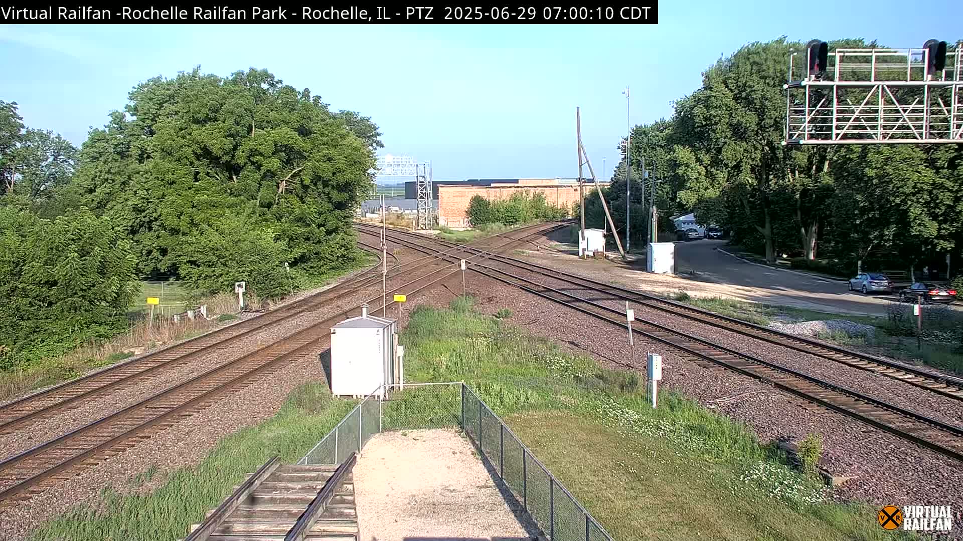 Rochelle Railfan Park Railroad Junction Live Cam - Rochelle, Ogle, Illinois, USA 