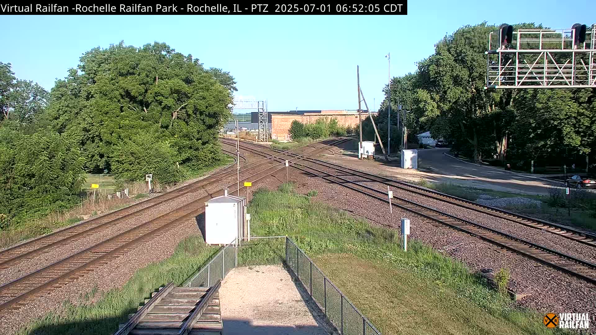 Rochelle Railfan Park Railroad Junction Live Cam - Rochelle, Ogle, Illinois, USA 