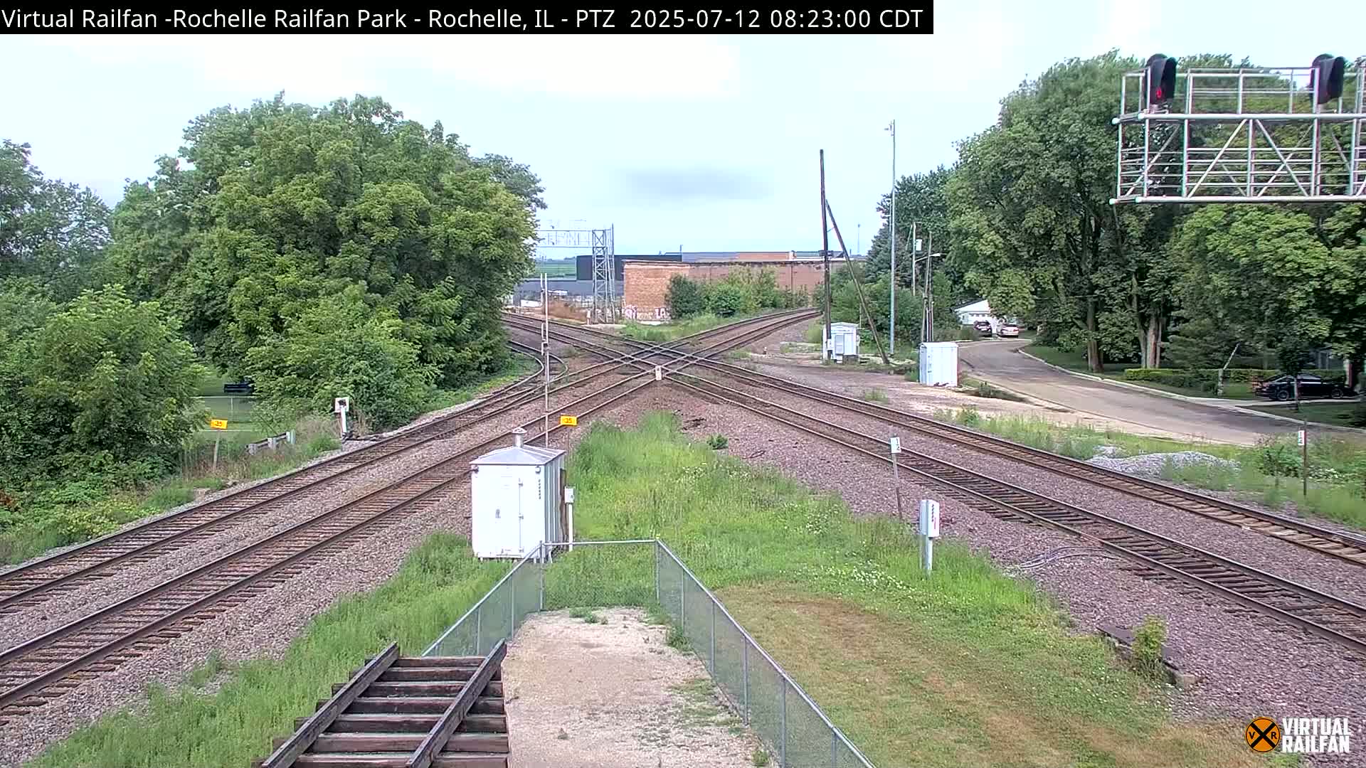 Rochelle Railfan Park Railroad Junction Live Cam - Rochelle, Ogle, Illinois, USA 