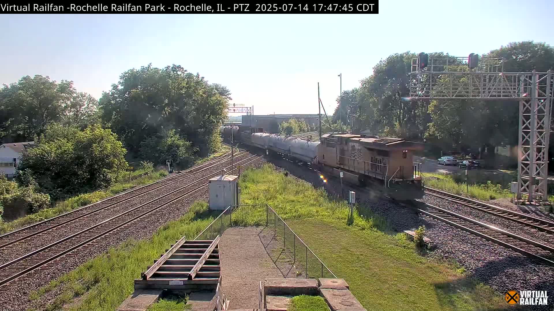 Rochelle Railfan Park Railroad Junction Live Cam - Rochelle, Ogle, Illinois, USA 