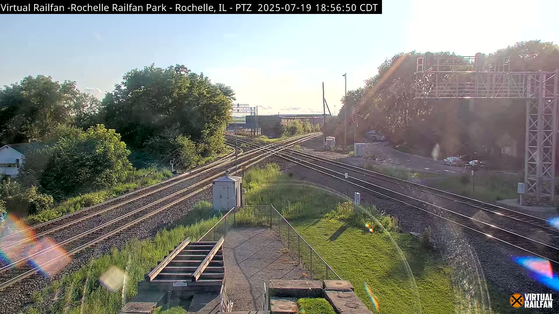 Rochelle Railfan Park Railroad Junction Live Cam - Rochelle, Ogle, Illinois, USA 