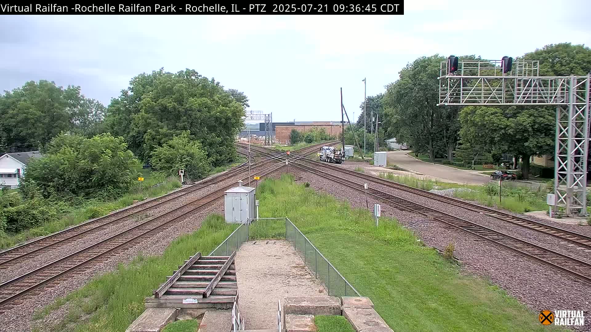 Rochelle Railfan Park Railroad Junction Live Cam - Rochelle, Ogle, Illinois, USA 