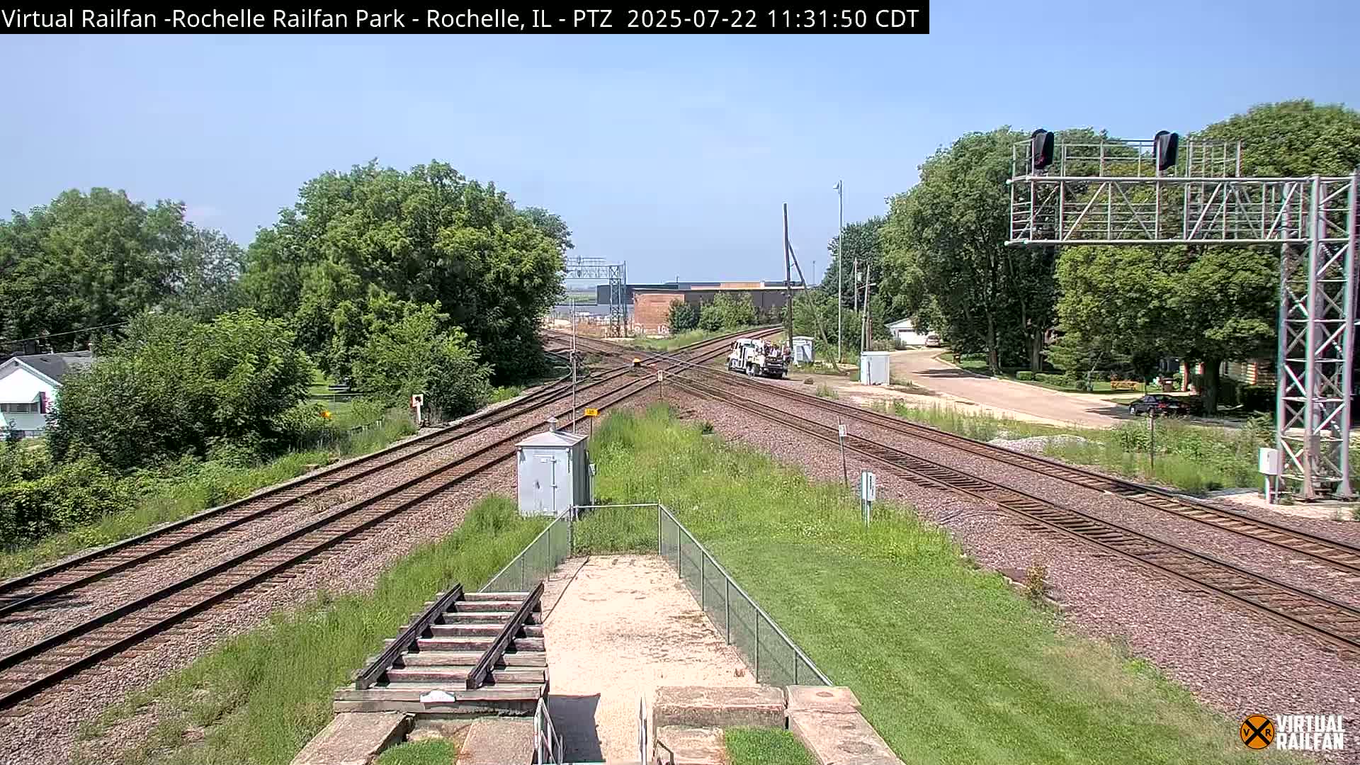 Rochelle Railfan Park Railroad Junction Live Cam - Rochelle, Ogle, Illinois, USA 