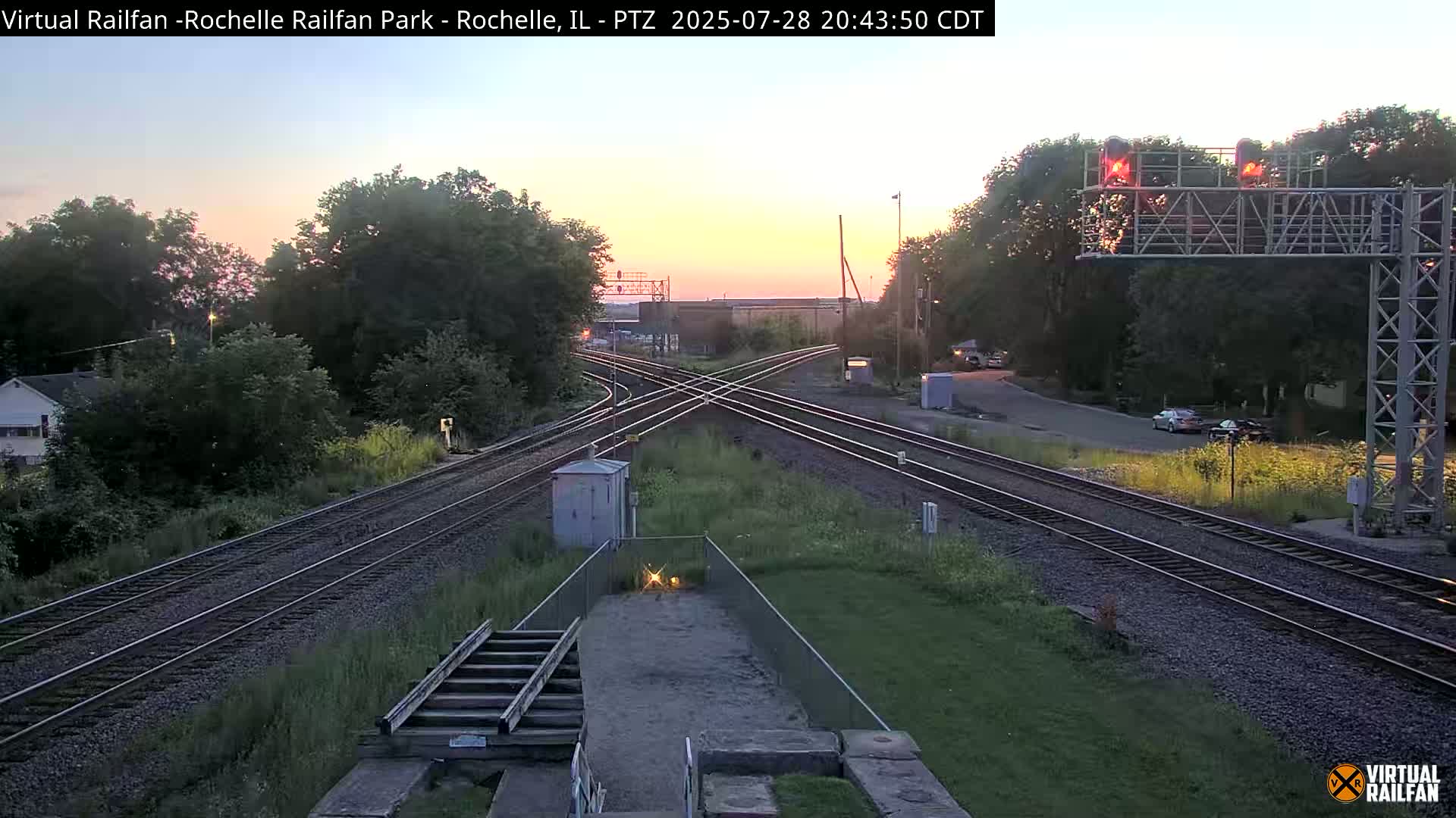Rochelle Railfan Park Railroad Junction Live Cam - Rochelle, Ogle, Illinois, USA 