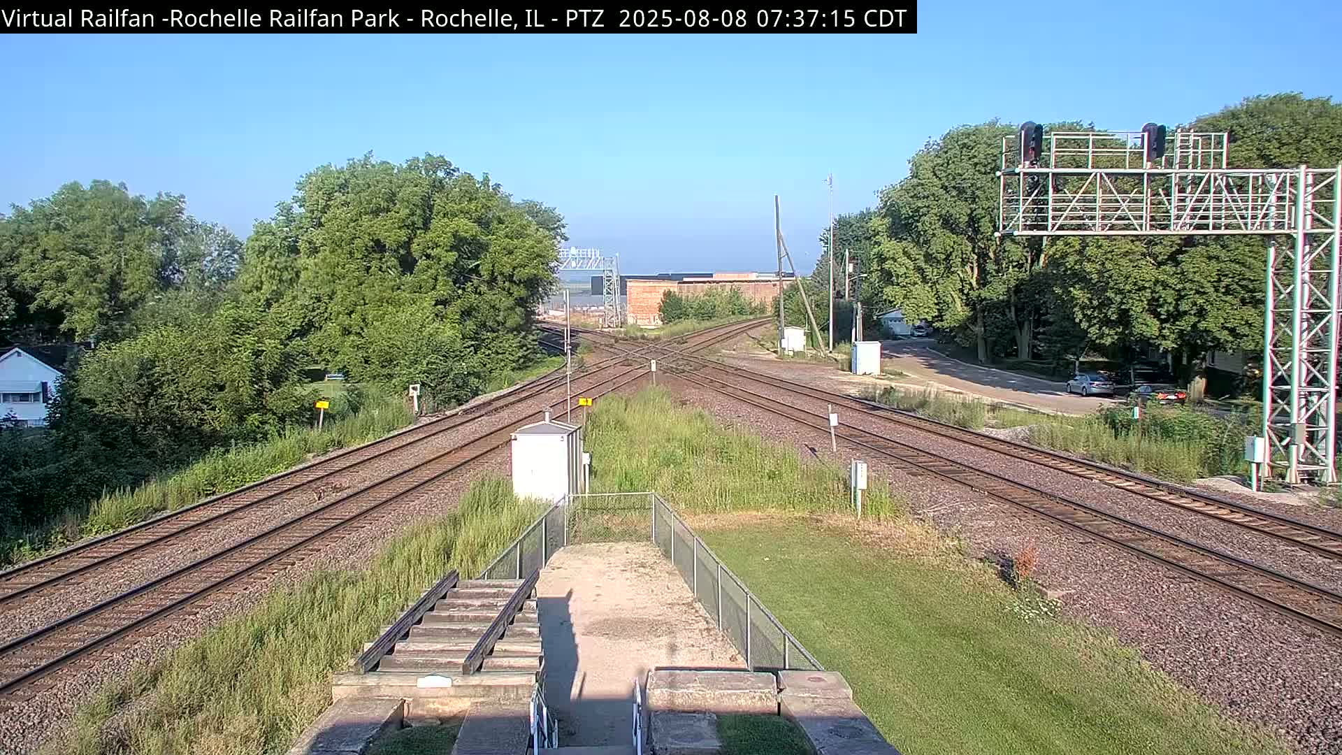 Rochelle Railfan Park Railroad Junction Live Cam - Rochelle, Ogle, Illinois, USA 