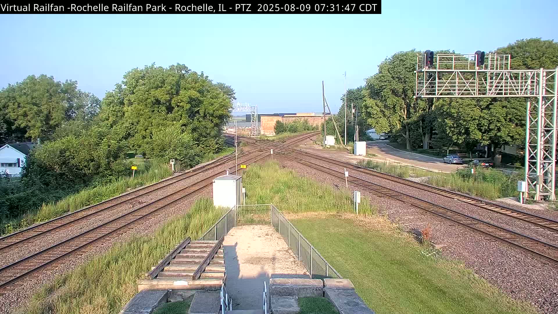 Rochelle Railfan Park Railroad Junction Live Cam - Rochelle, Ogle, Illinois, USA 