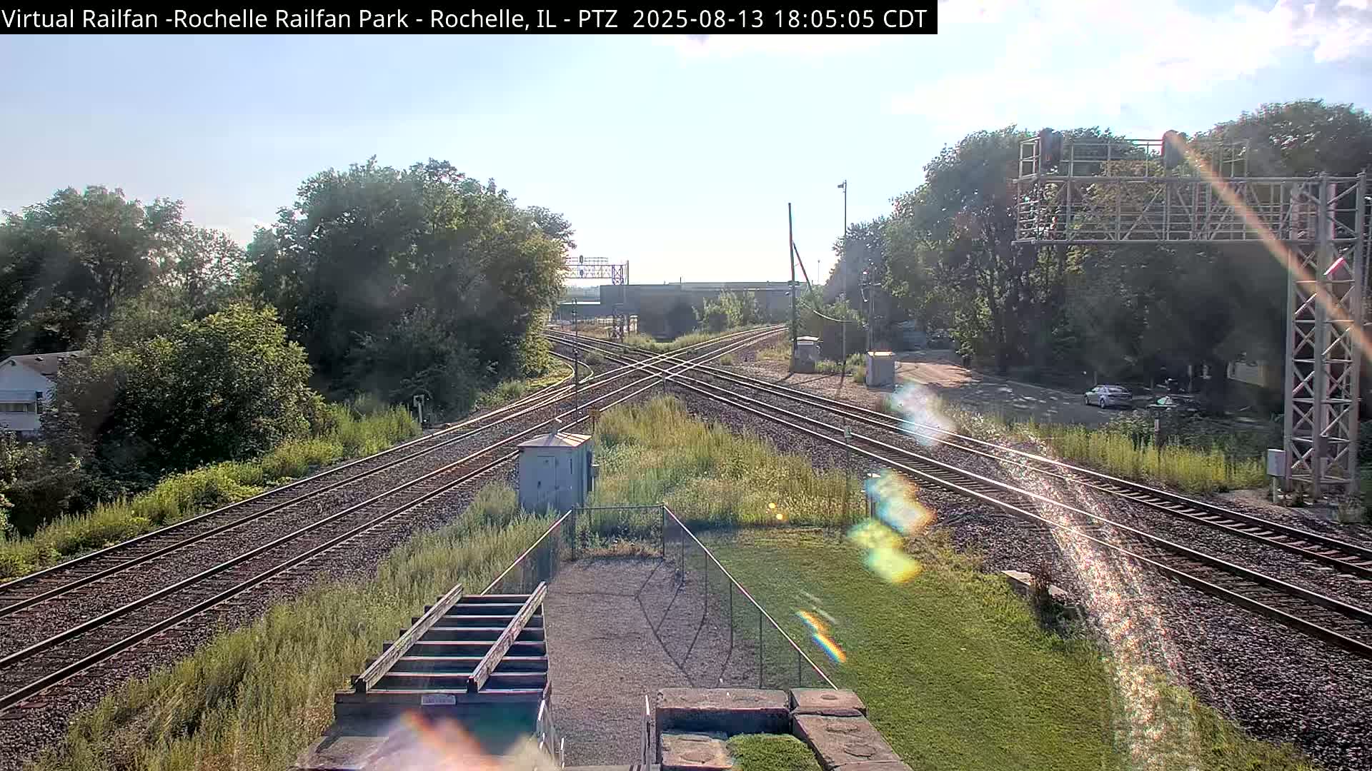 Rochelle Railfan Park Railroad Junction Live Cam - Rochelle, Ogle, Illinois, USA 