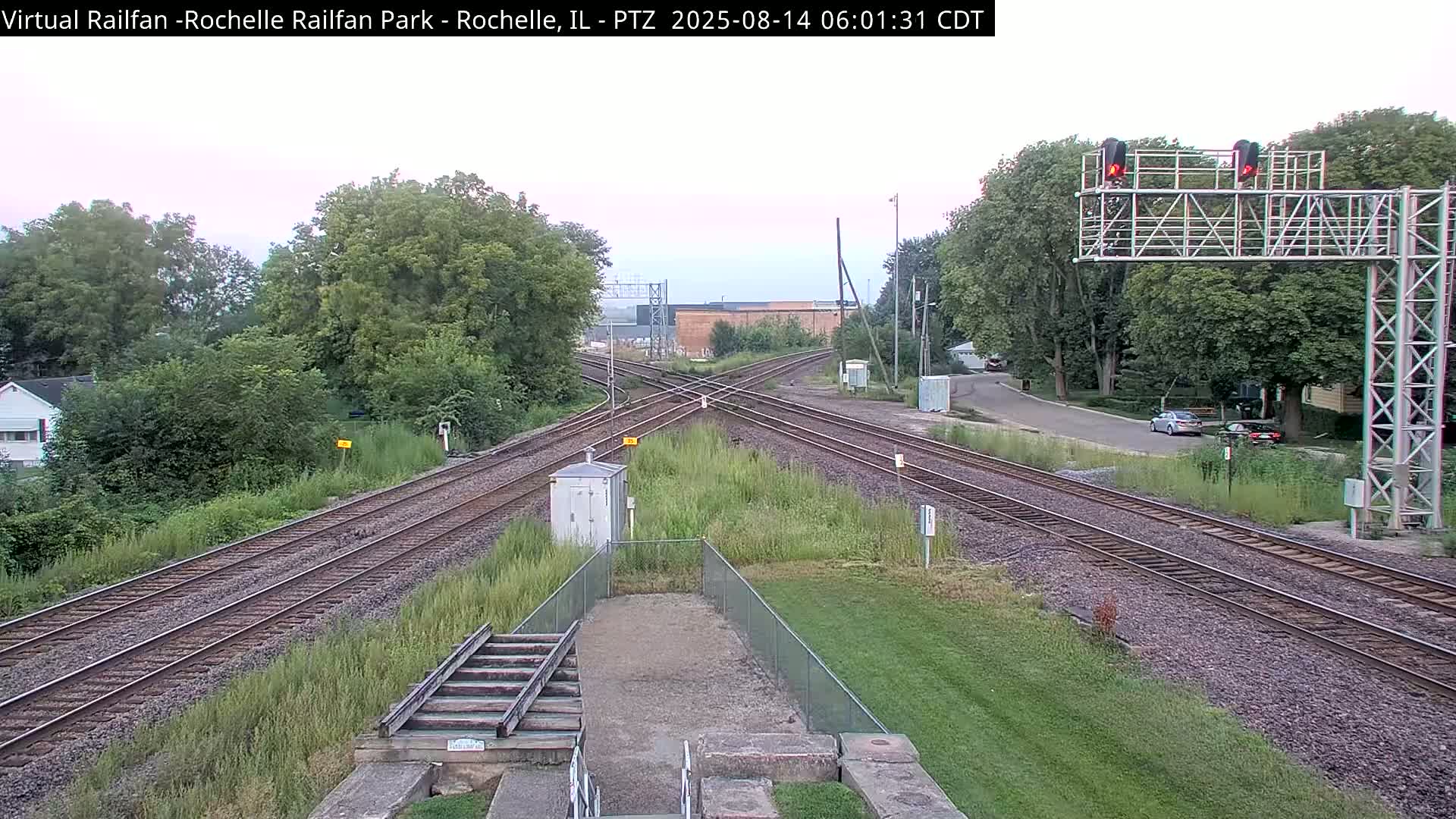 Rochelle Railfan Park Railroad Junction Live Cam - Rochelle, Ogle, Illinois, USA 