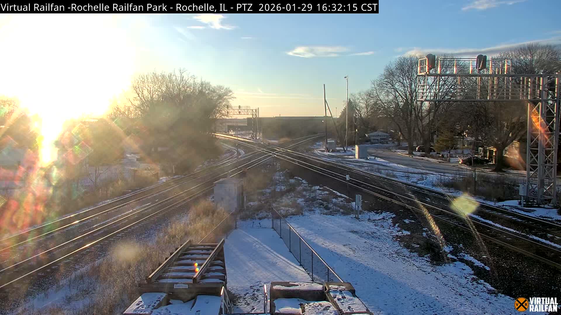 Rochelle Railfan Park Railroad Junction Live Cam - Rochelle, Ogle, Illinois, USA 
