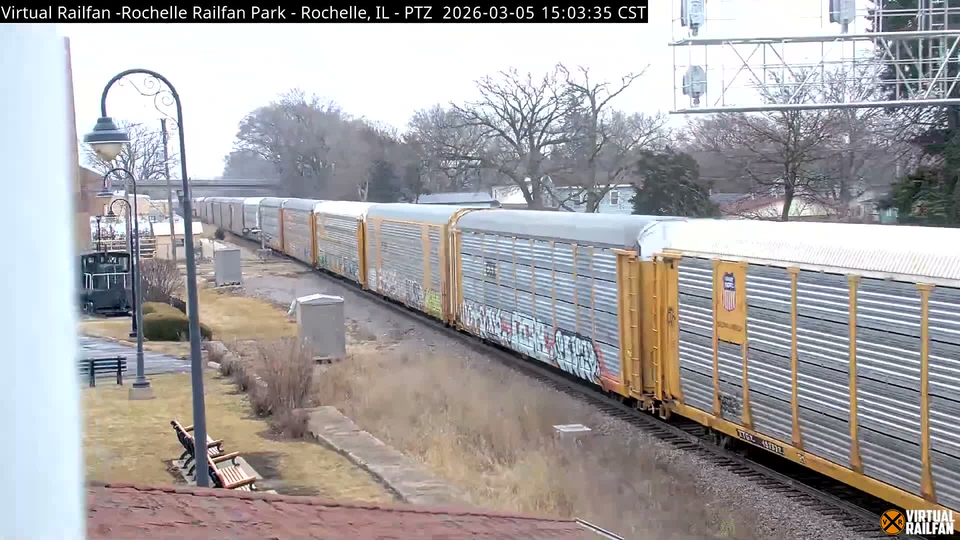 Rochelle Railfan Park Railroad Junction Live Cam - Rochelle, Ogle, Illinois, USA 