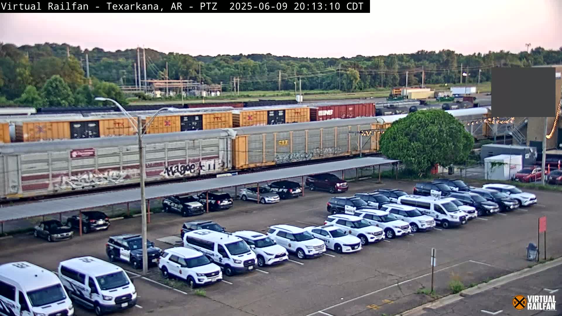 Texarkana Train Depot & Railroad Crossing Live Cam - Texarkana,Miller, Arkansas, USA 