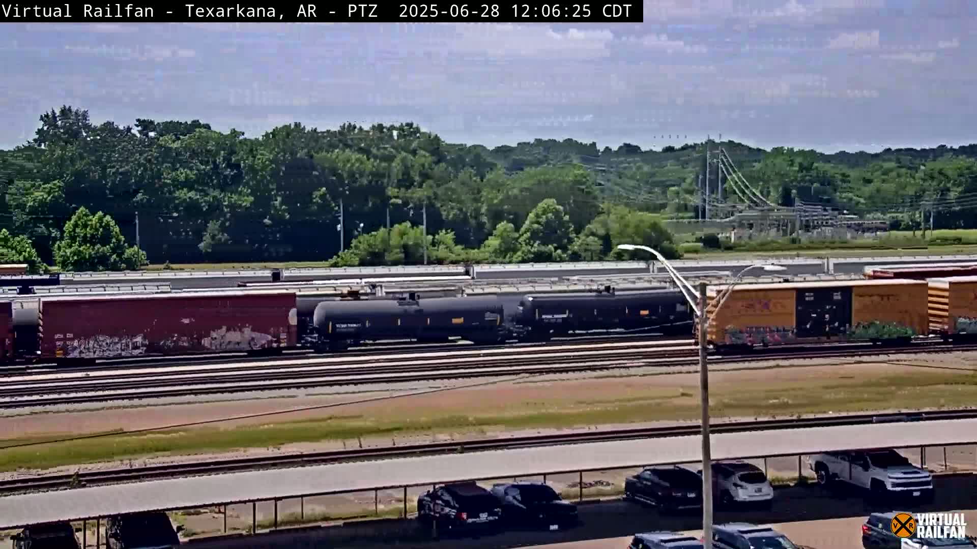 Texarkana Train Depot & Railroad Crossing Live Cam - Texarkana,Miller, Arkansas, USA 