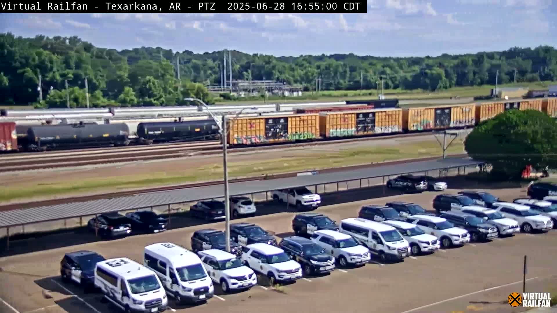 Texarkana Train Depot & Railroad Crossing Live Cam - Texarkana,Miller, Arkansas, USA 