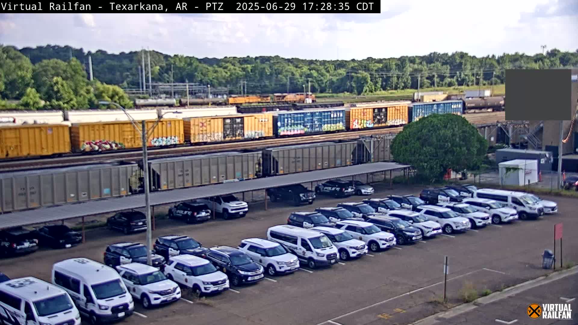 Texarkana Train Depot & Railroad Crossing Live Cam - Texarkana,Miller, Arkansas, USA 