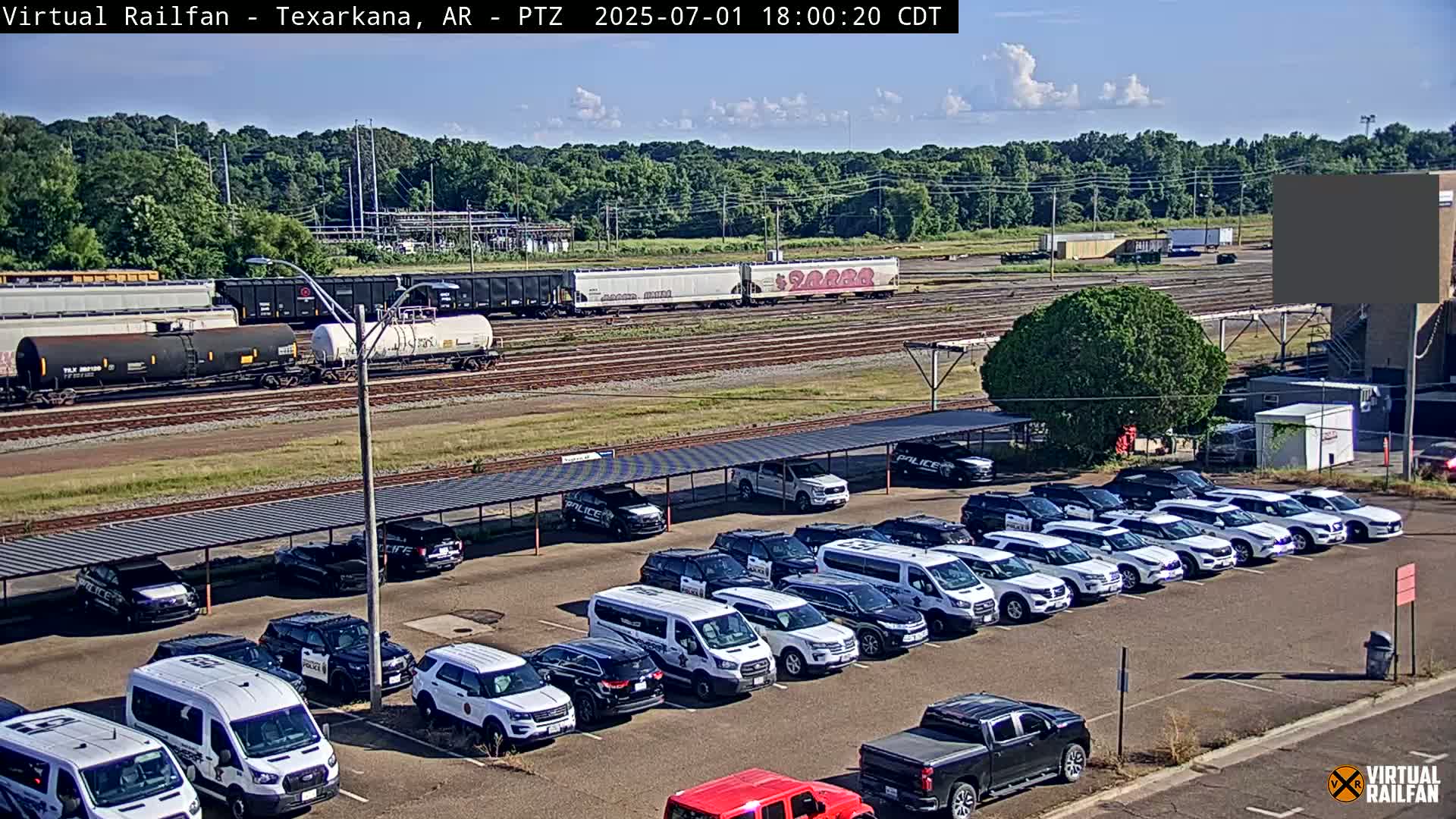 Texarkana Train Depot & Railroad Crossing Live Cam - Texarkana,Miller, Arkansas, USA 