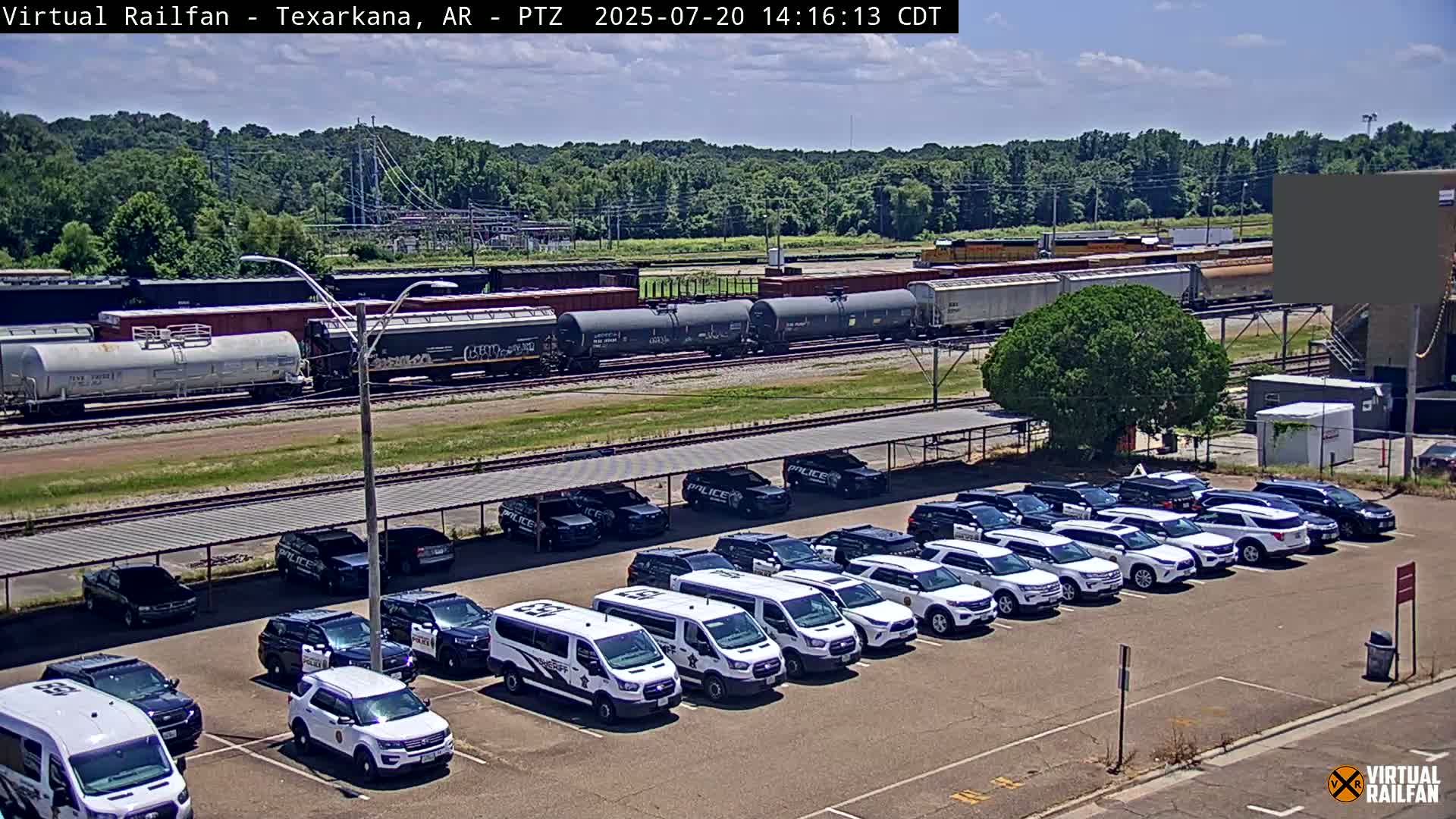 Texarkana Train Depot & Railroad Crossing Live Cam - Texarkana,Miller, Arkansas, USA 