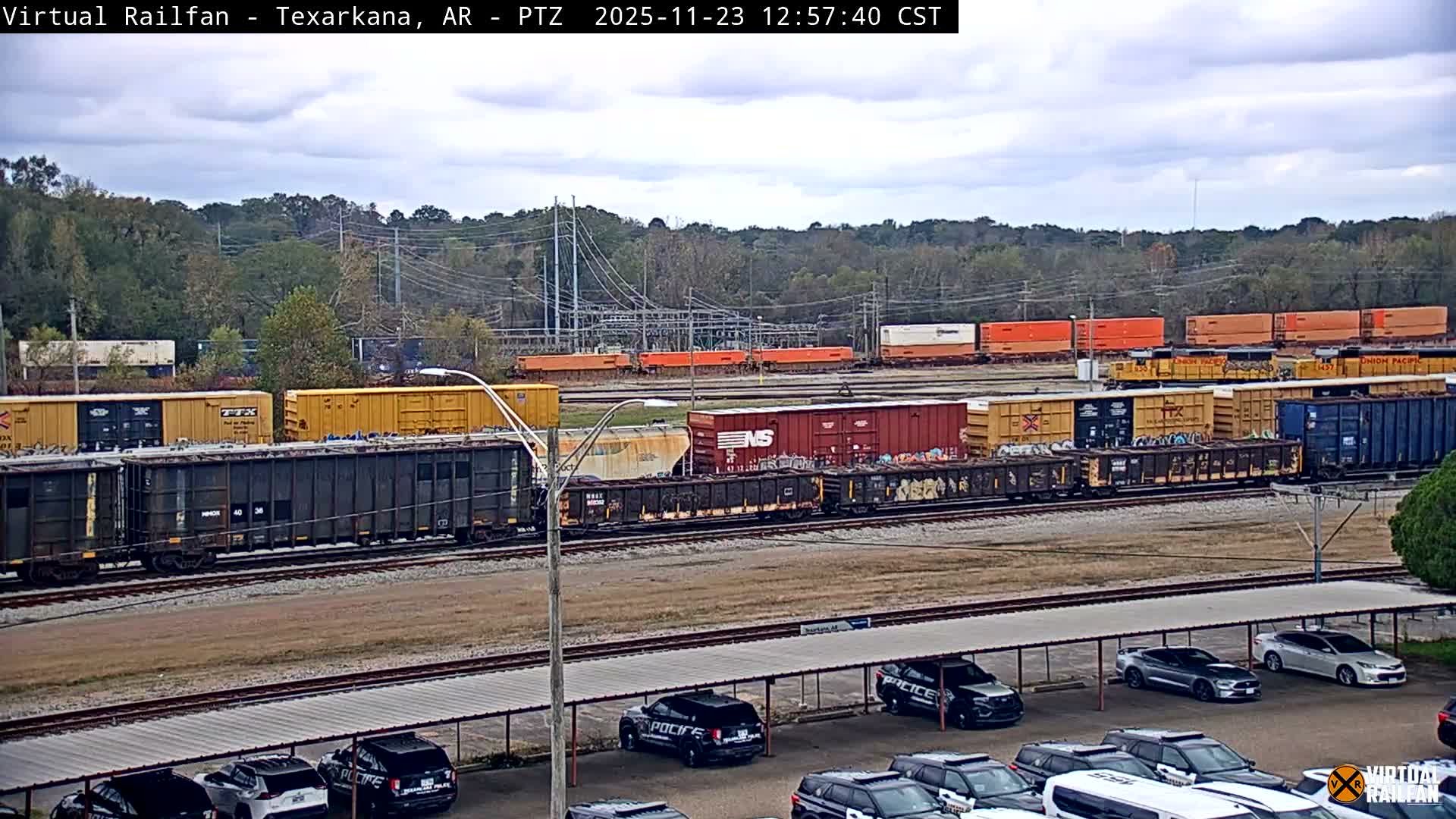 Texarkana Train Depot & Railroad Crossing Live Cam - Texarkana,Miller, Arkansas, USA 
