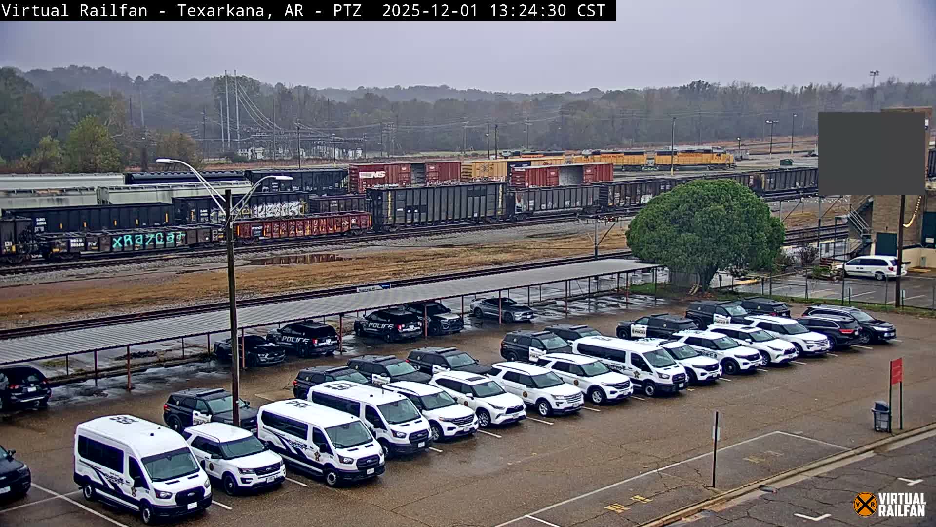 Texarkana Train Depot & Railroad Crossing Live Cam - Texarkana,Miller, Arkansas, USA 