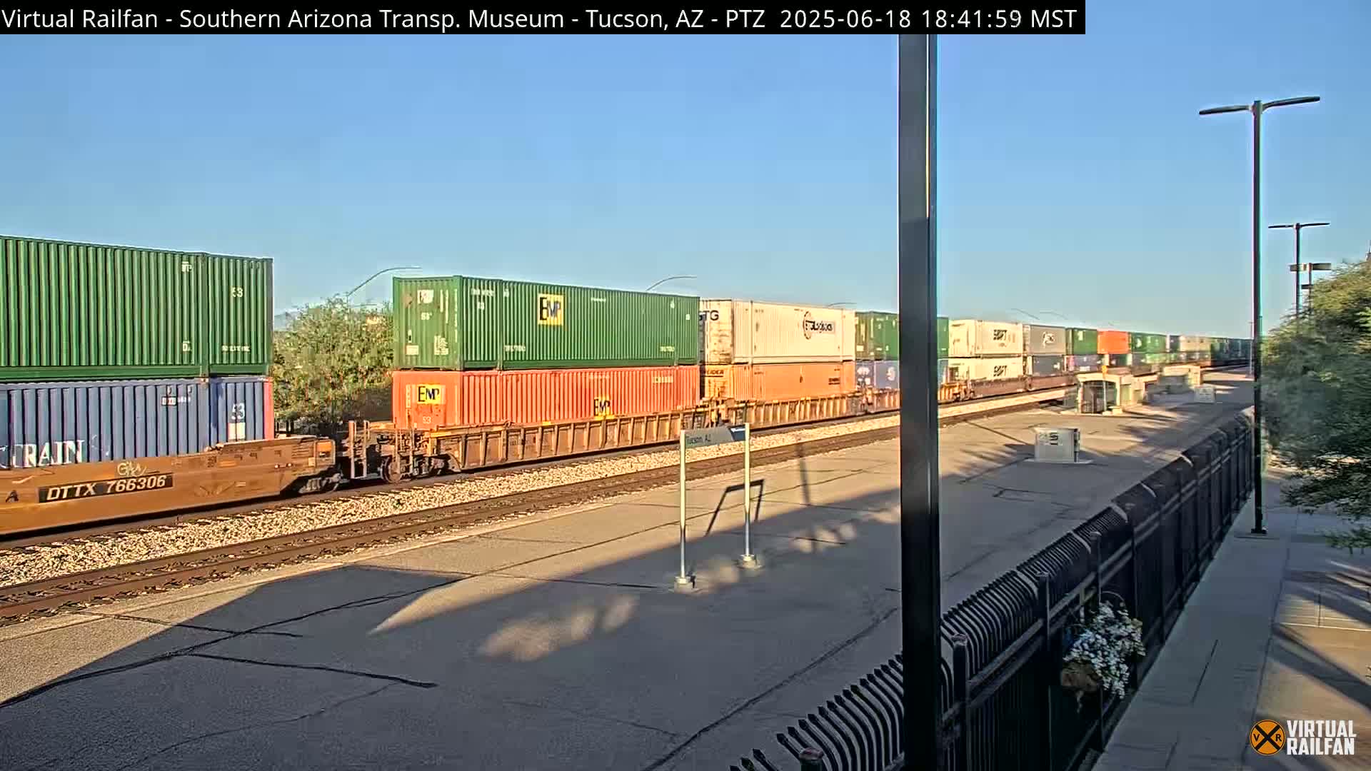 Tucson City & Tucson Transportation Museum & Amtrak  Station Railroad Crossing Live Cam - Tucson, Pima,  Arizona, USA