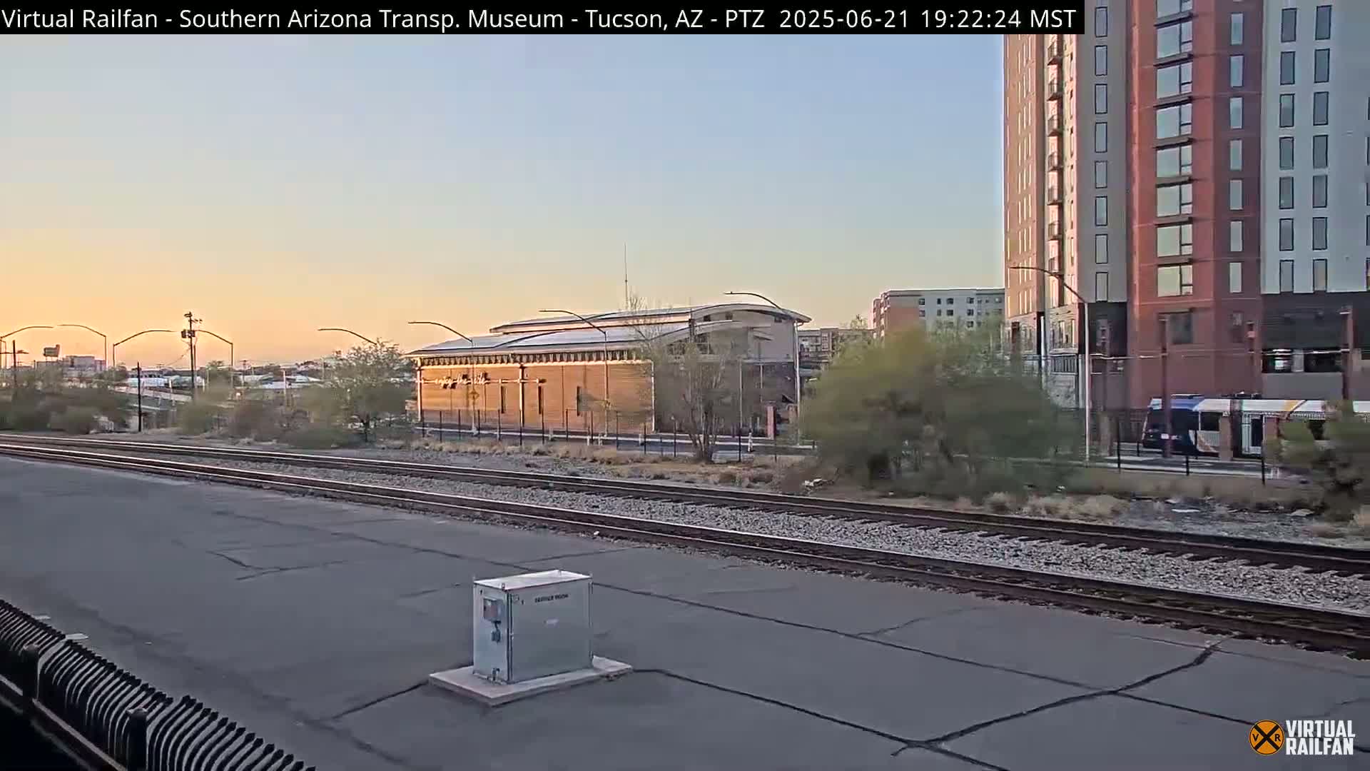 Tucson City & Tucson Transportation Museum & Amtrak  Station Railroad Crossing Live Cam - Tucson, Pima,  Arizona, USA
