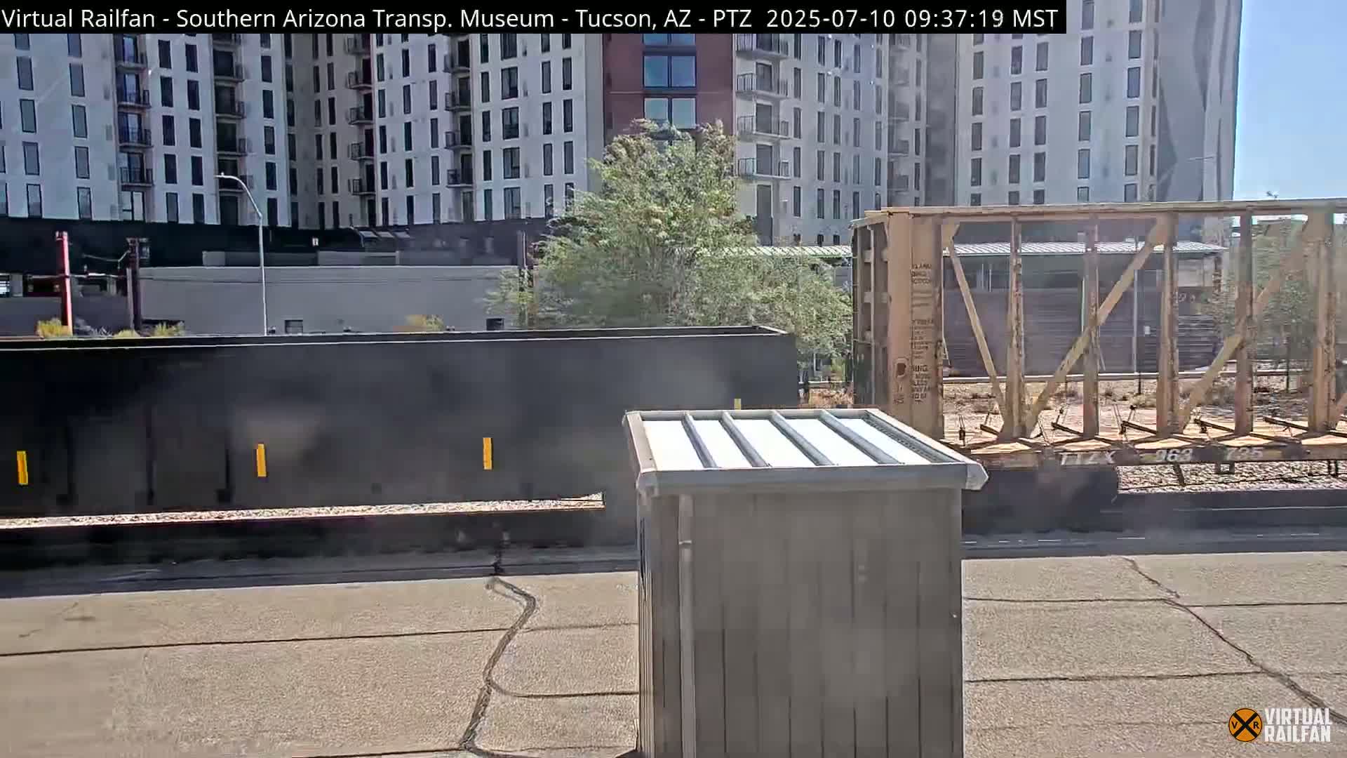 Tucson City & Tucson Transportation Museum & Amtrak  Station Railroad Crossing Live Cam - Tucson, Pima,  Arizona, USA