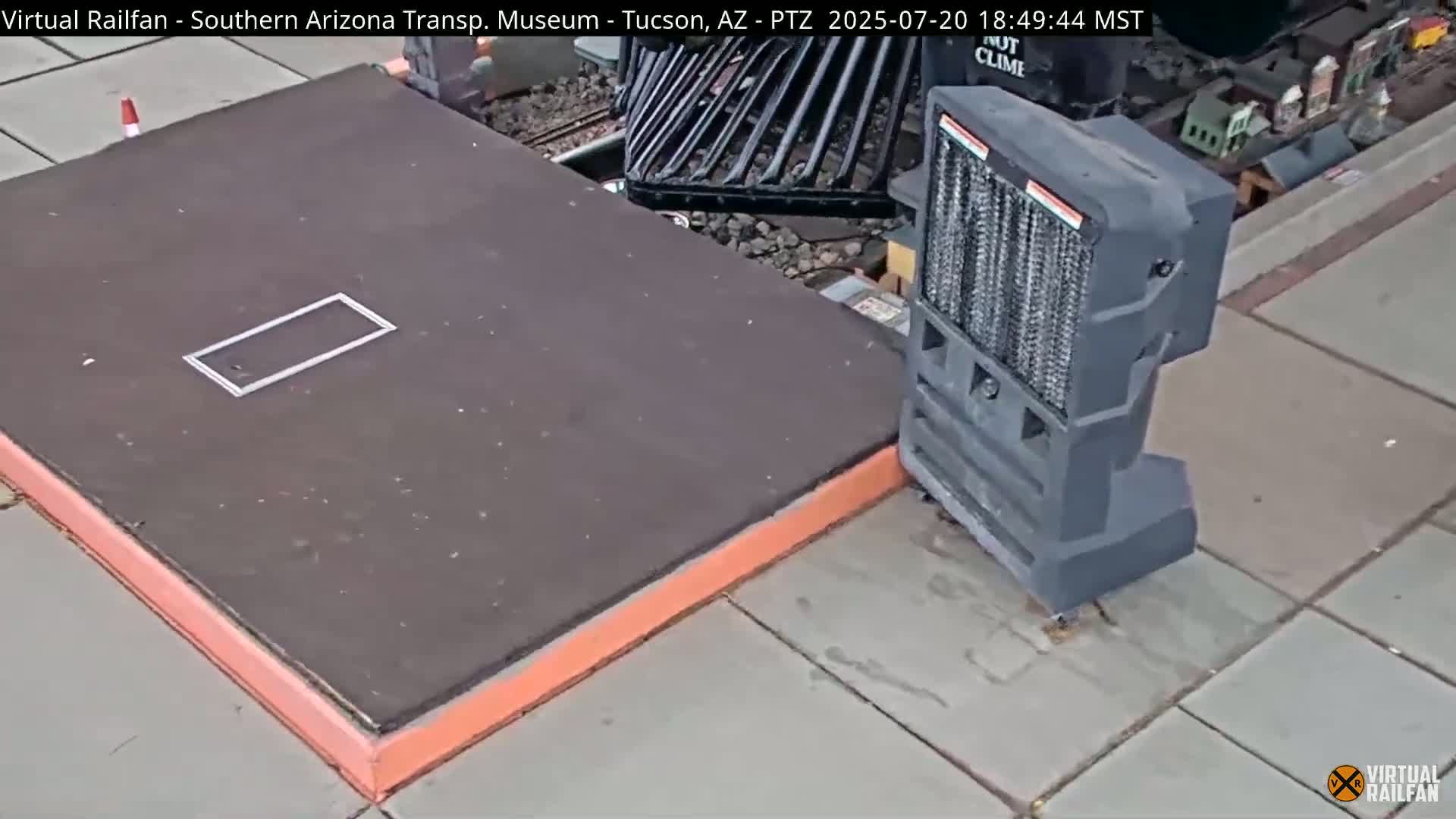 Tucson City & Tucson Transportation Museum & Amtrak  Station Railroad Crossing Live Cam - Tucson, Pima,  Arizona, USA