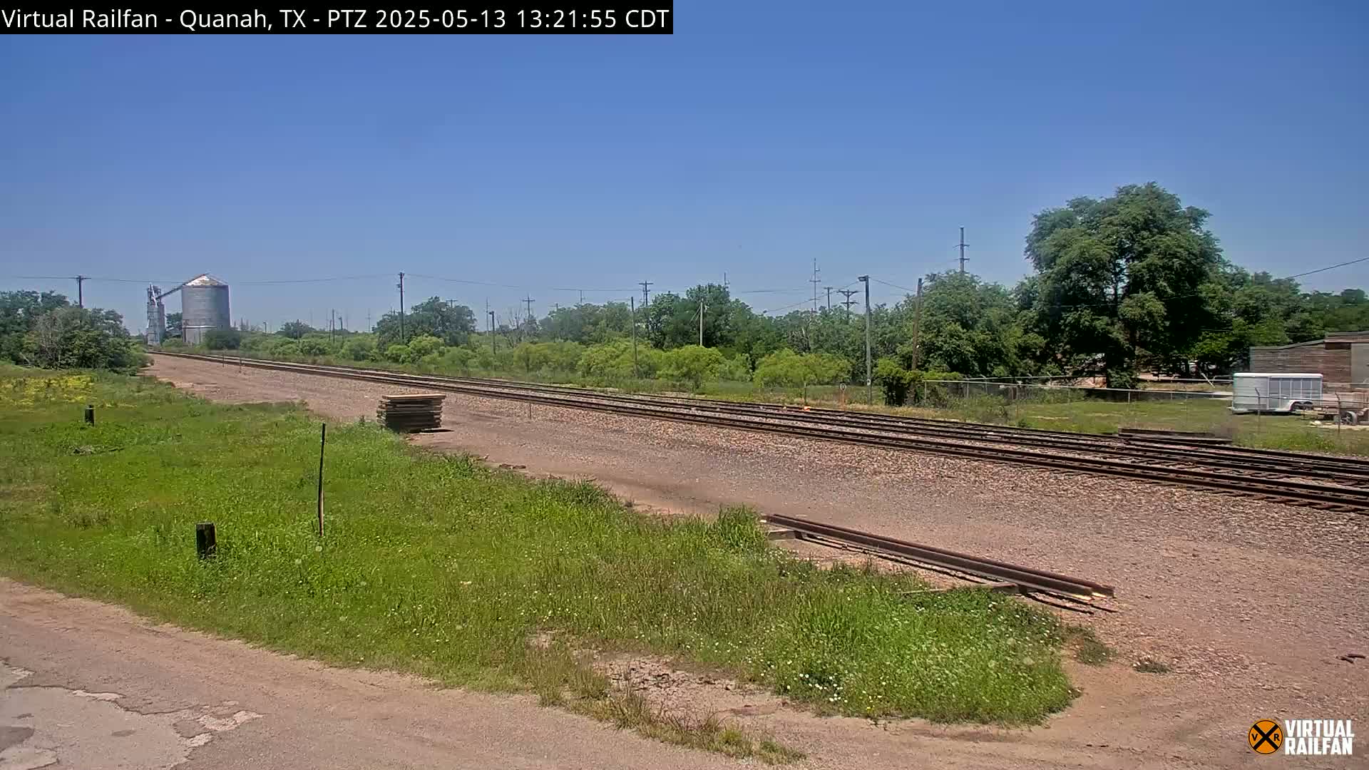 Quanah Railroad Crossing Live Cam - Quanah, Hardeman, Texas, USA