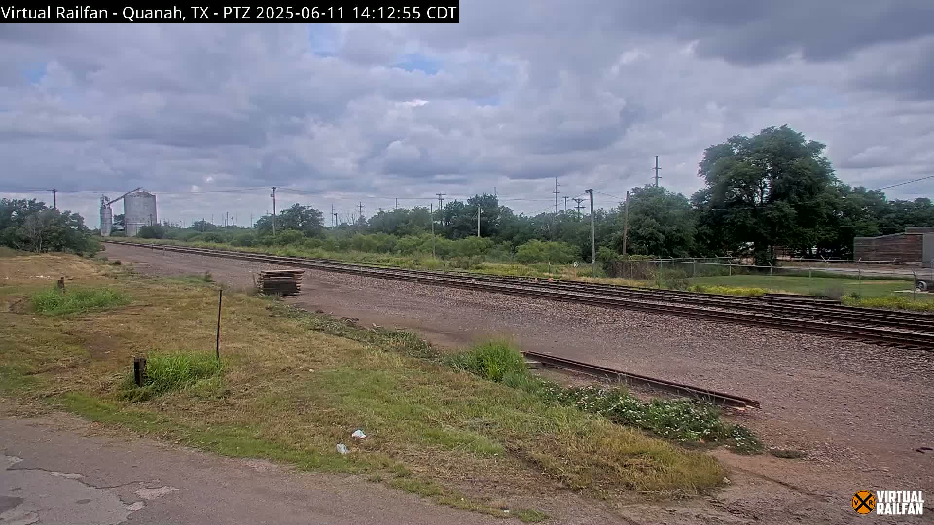 Quanah Railroad Crossing Live Cam - Quanah, Hardeman, Texas, USA