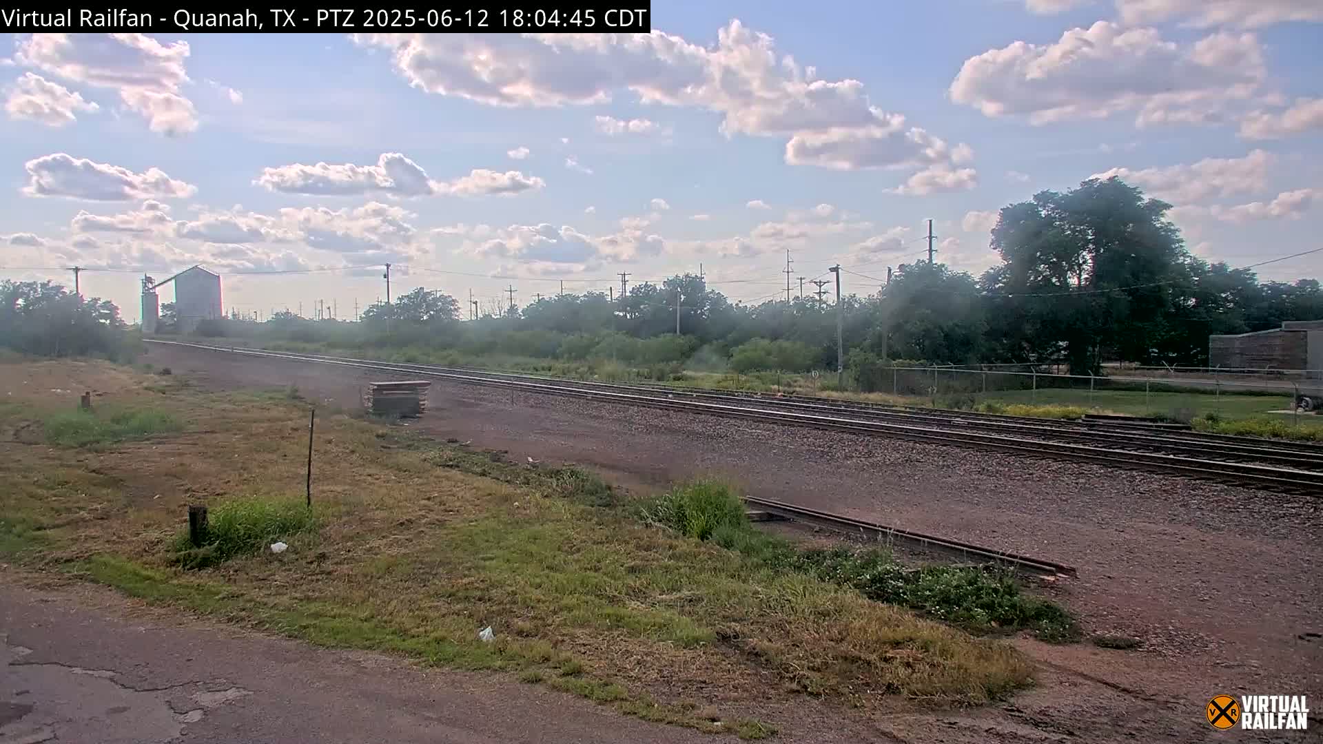 Quanah Railroad Crossing Live Cam - Quanah, Hardeman, Texas, USA