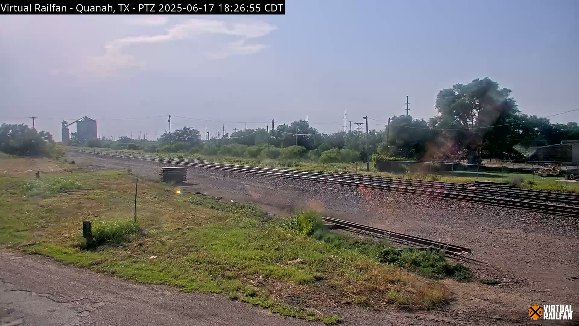 Quanah Railroad Crossing Live Cam - Quanah, Hardeman, Texas, USA