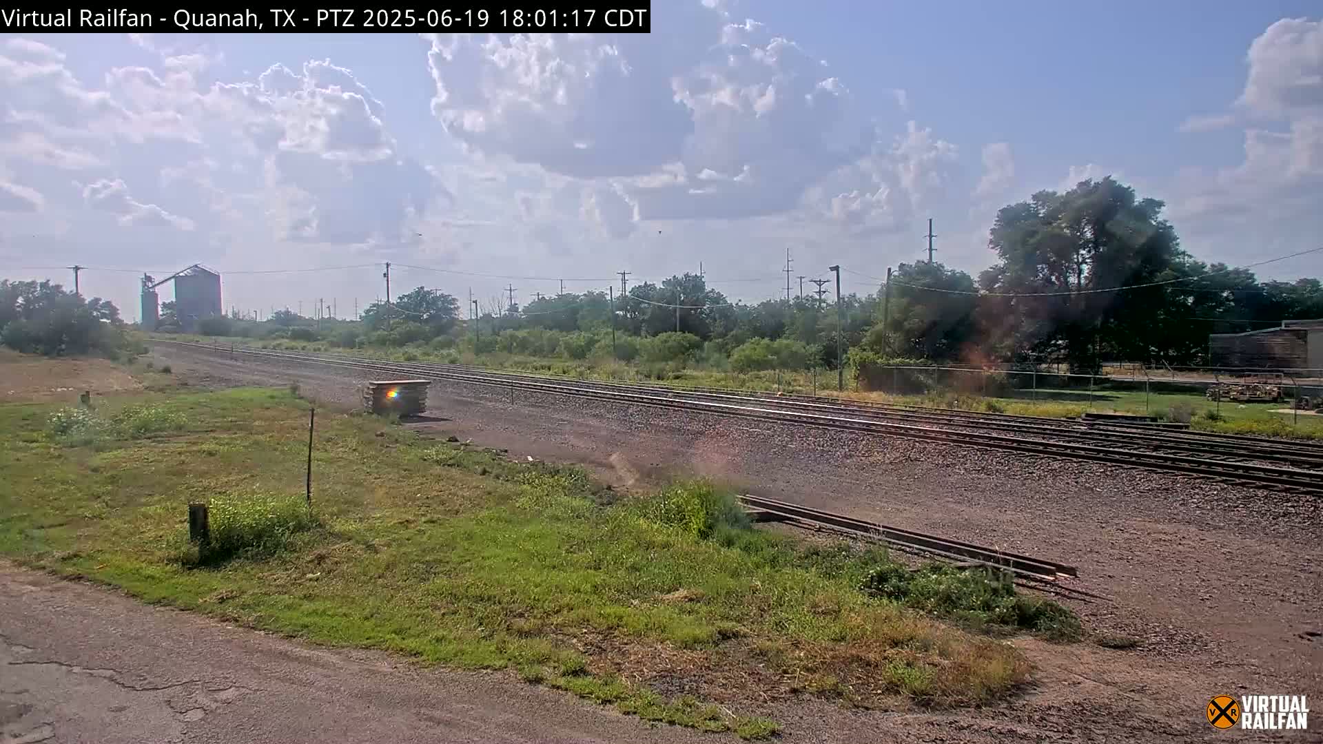 Quanah Railroad Crossing Live Cam - Quanah, Hardeman, Texas, USA