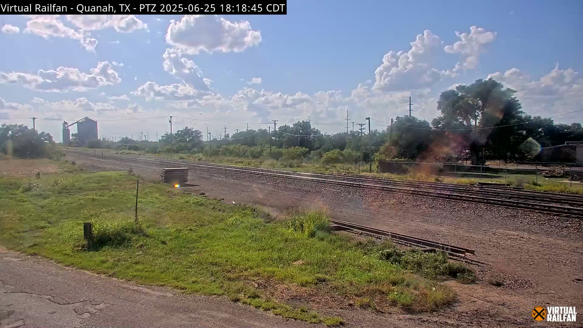 Quanah Railroad Crossing Live Cam - Quanah, Hardeman, Texas, USA