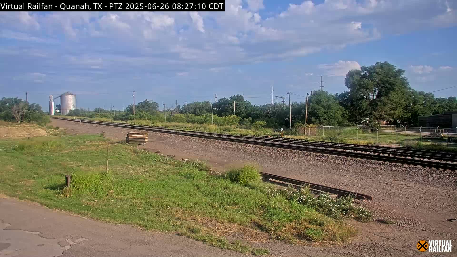 Quanah Railroad Crossing Live Cam - Quanah, Hardeman, Texas, USA