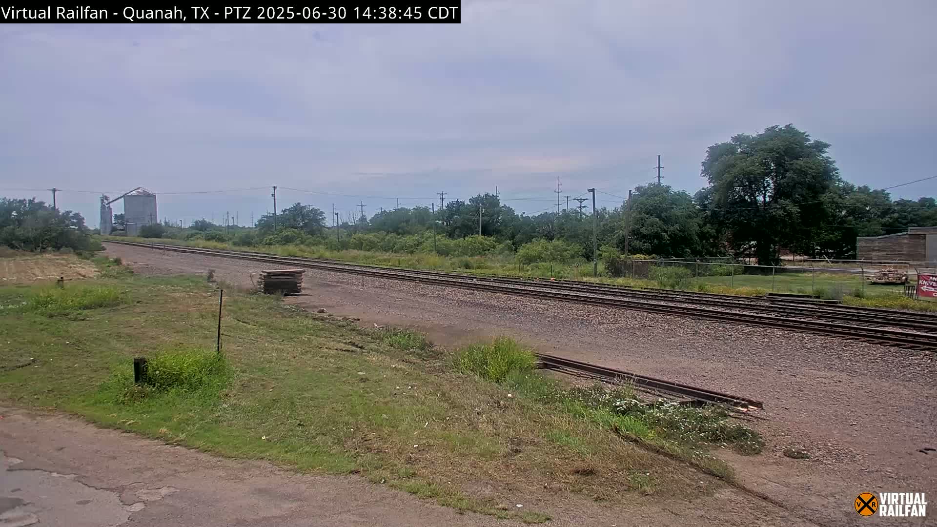 Quanah Railroad Crossing Live Cam - Quanah, Hardeman, Texas, USA