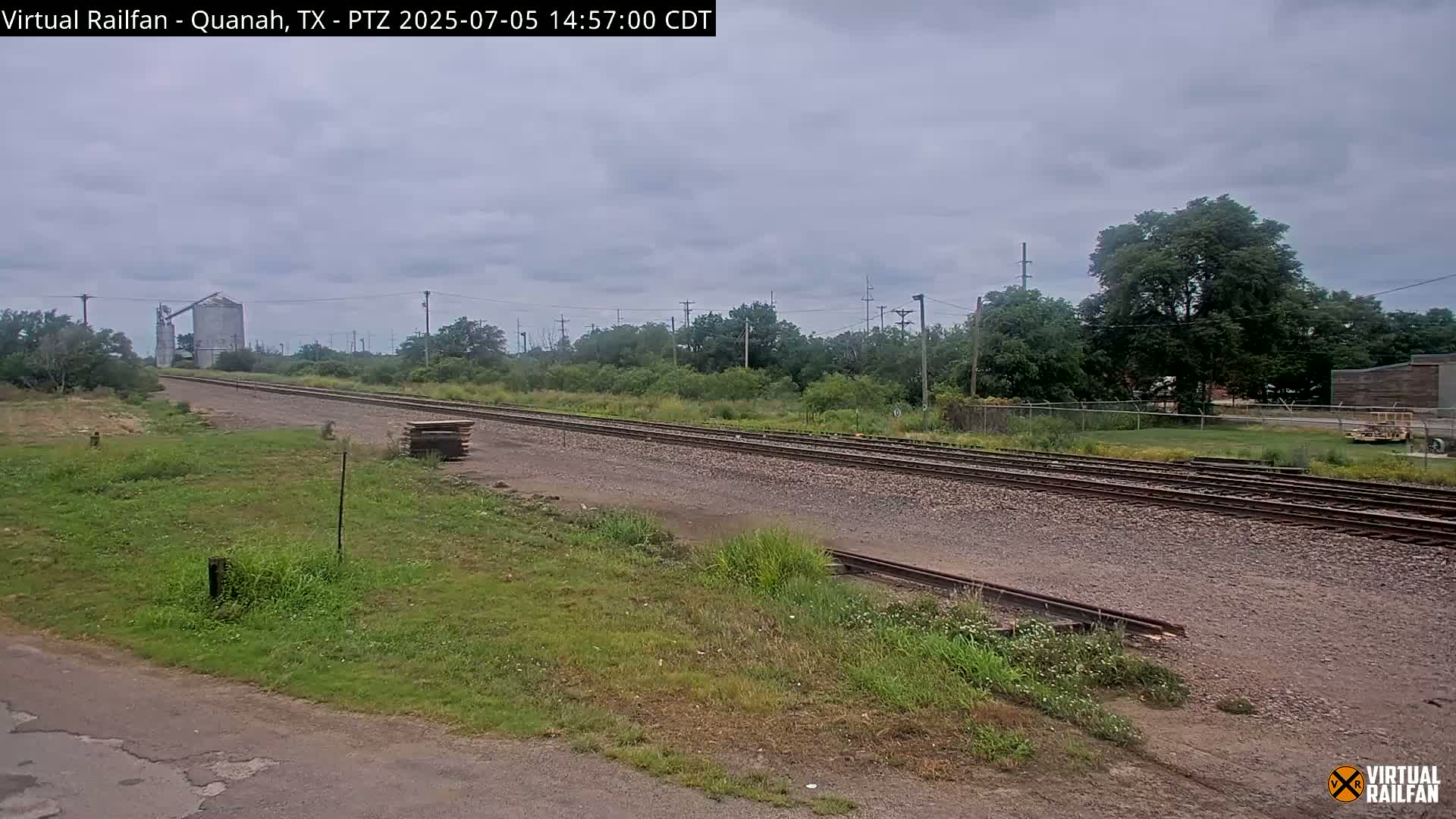 Quanah Railroad Crossing Live Cam - Quanah, Hardeman, Texas, USA