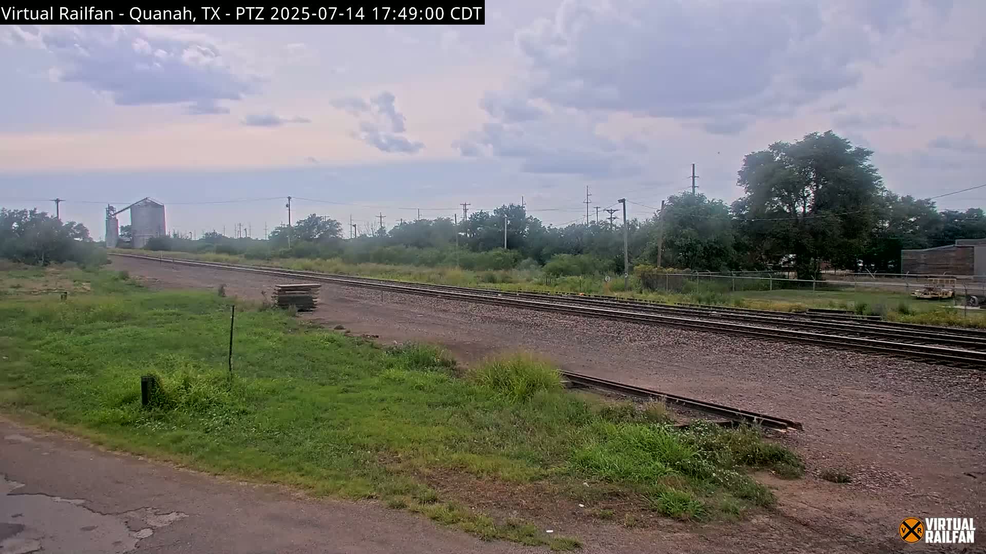 Quanah Railroad Crossing Live Cam - Quanah, Hardeman, Texas, USA
