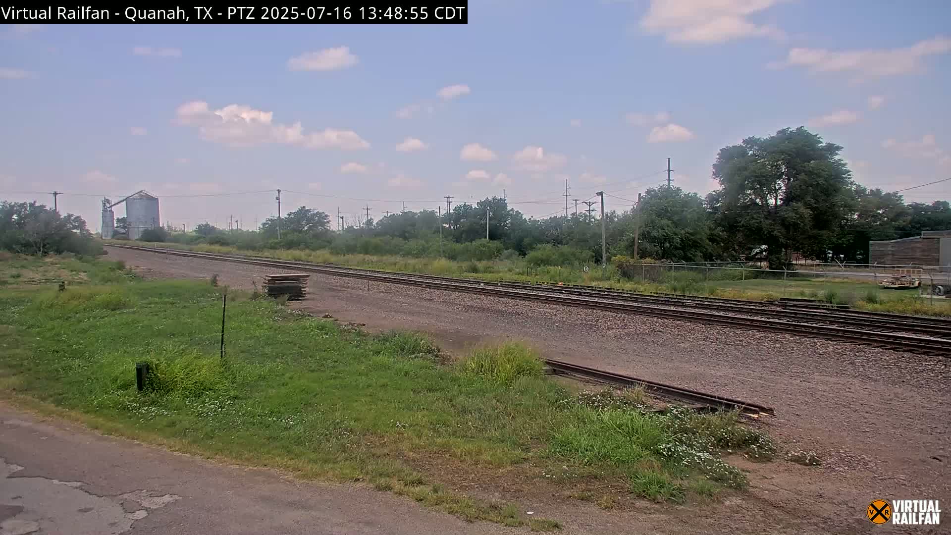 Quanah Railroad Crossing Live Cam - Quanah, Hardeman, Texas, USA