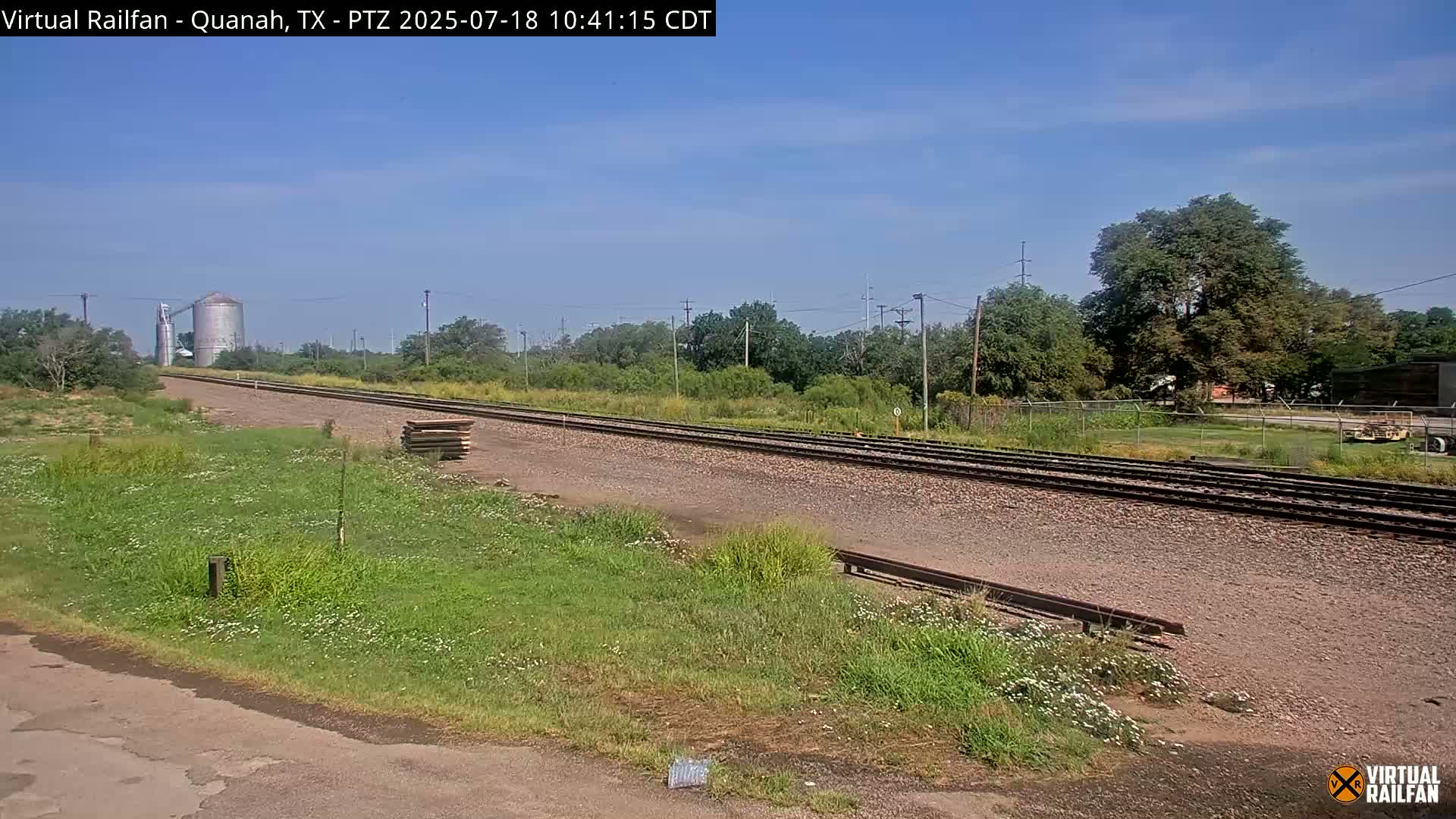 Quanah Railroad Crossing Live Cam - Quanah, Hardeman, Texas, USA