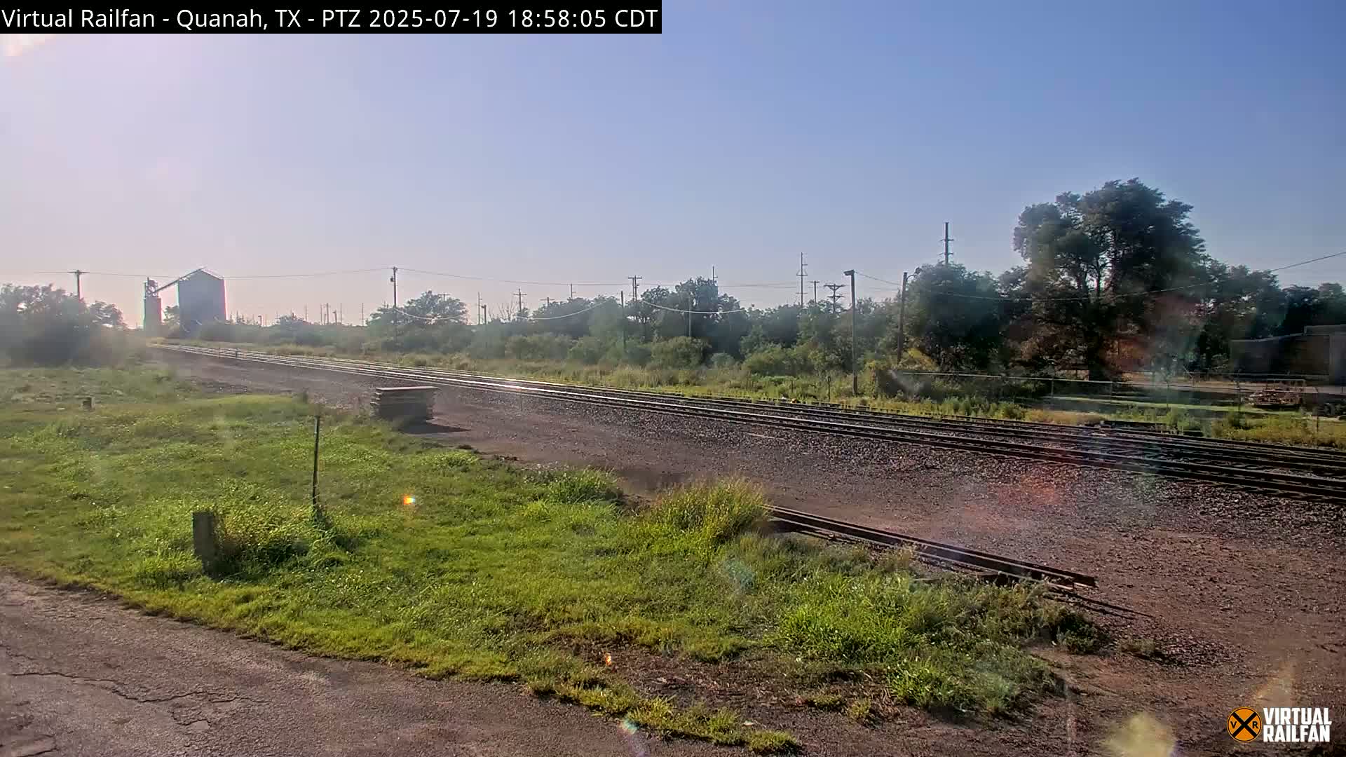 Quanah Railroad Crossing Live Cam - Quanah, Hardeman, Texas, USA