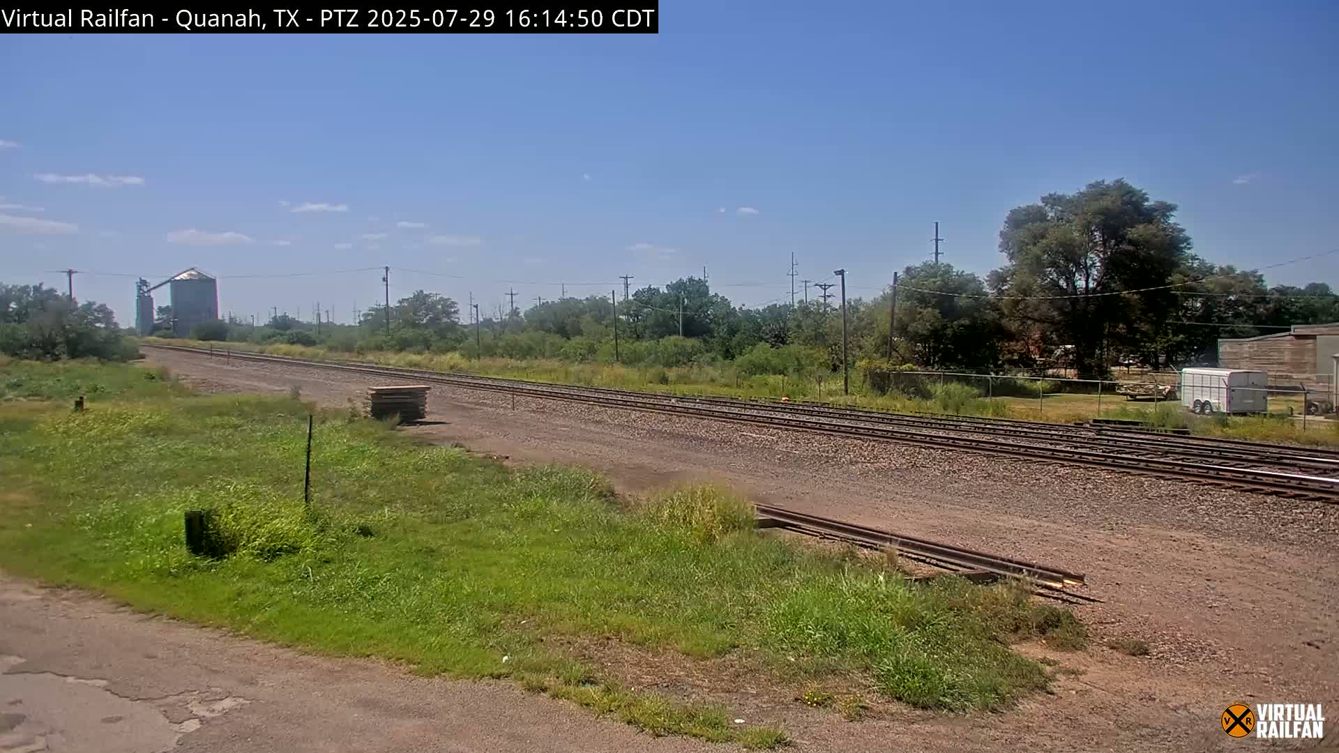 Quanah Railroad Crossing Live Cam - Quanah, Hardeman, Texas, USA