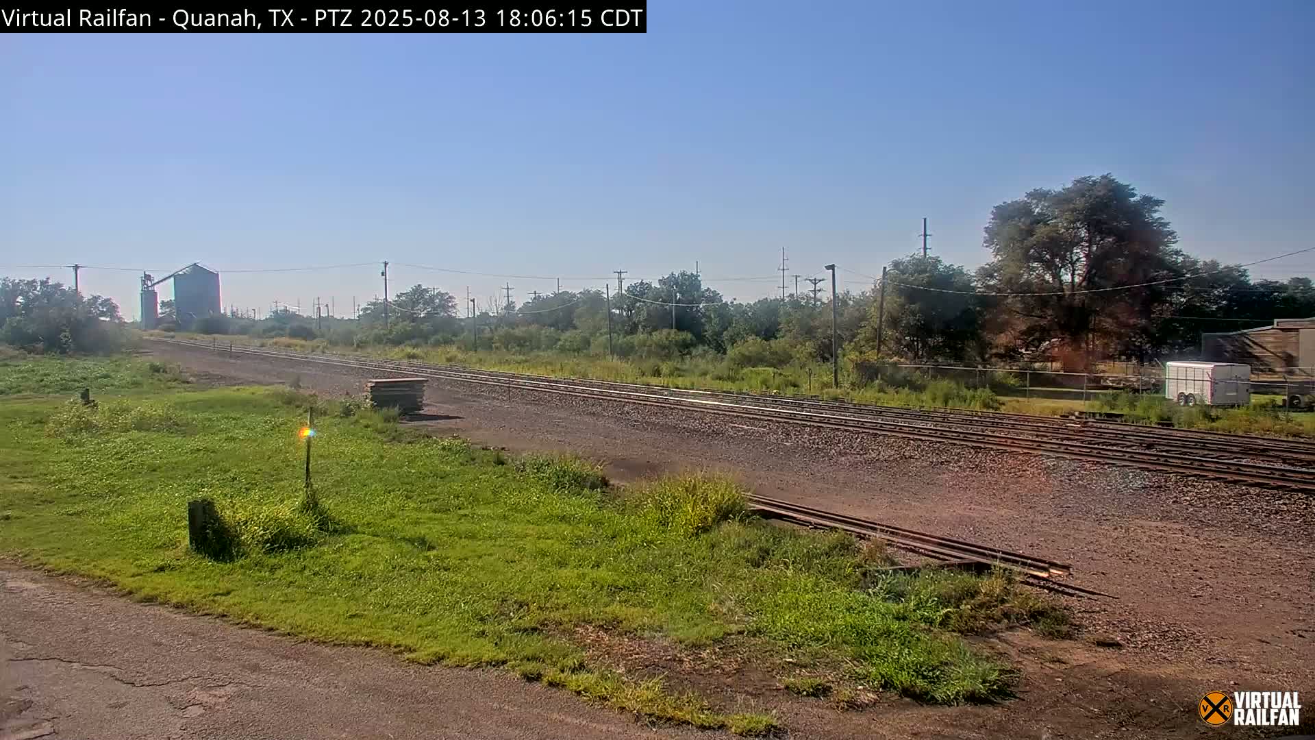 Quanah Railroad Crossing Live Cam - Quanah, Hardeman, Texas, USA