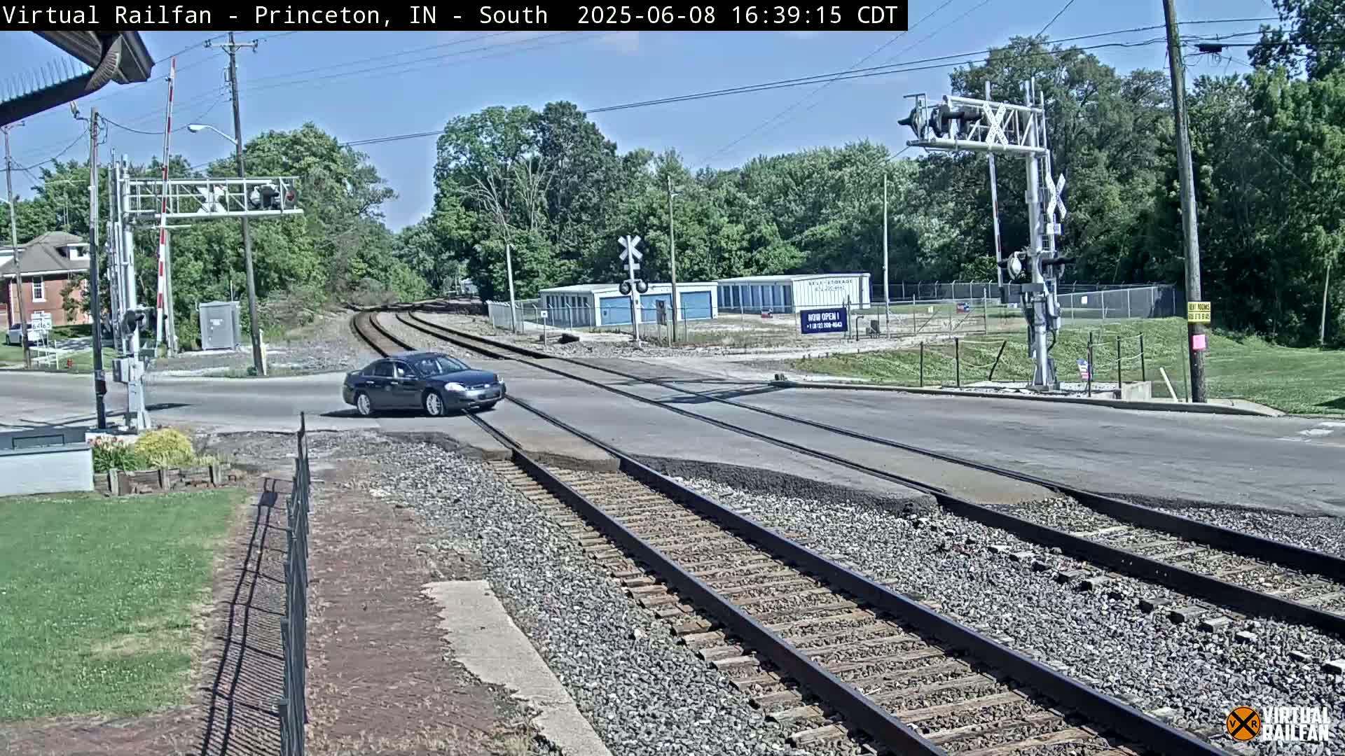 Princeton Railroad Crossing & Junction Live Cam - Princeton, Gibson, Indiana, USA