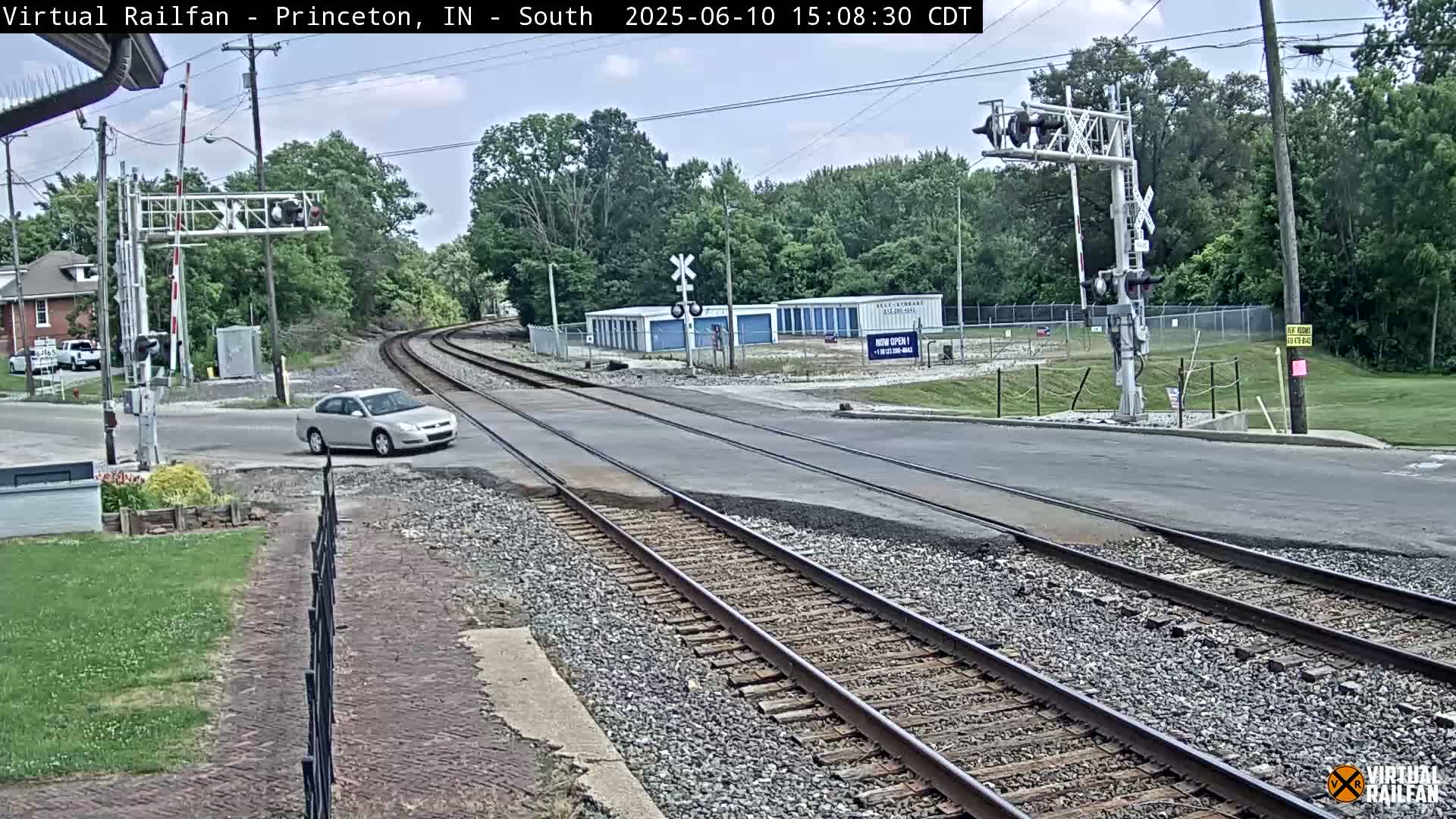 Princeton Railroad Crossing & Junction Live Cam - Princeton, Gibson, Indiana, USA