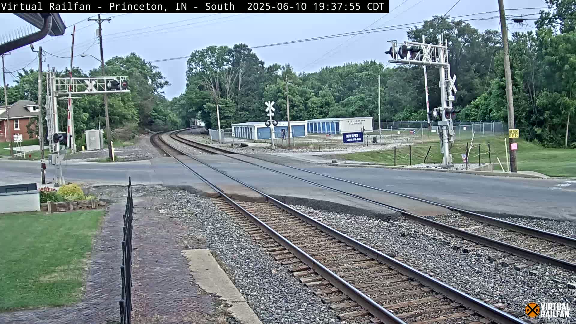 Princeton Railroad Crossing & Junction Live Cam - Princeton, Gibson, Indiana, USA