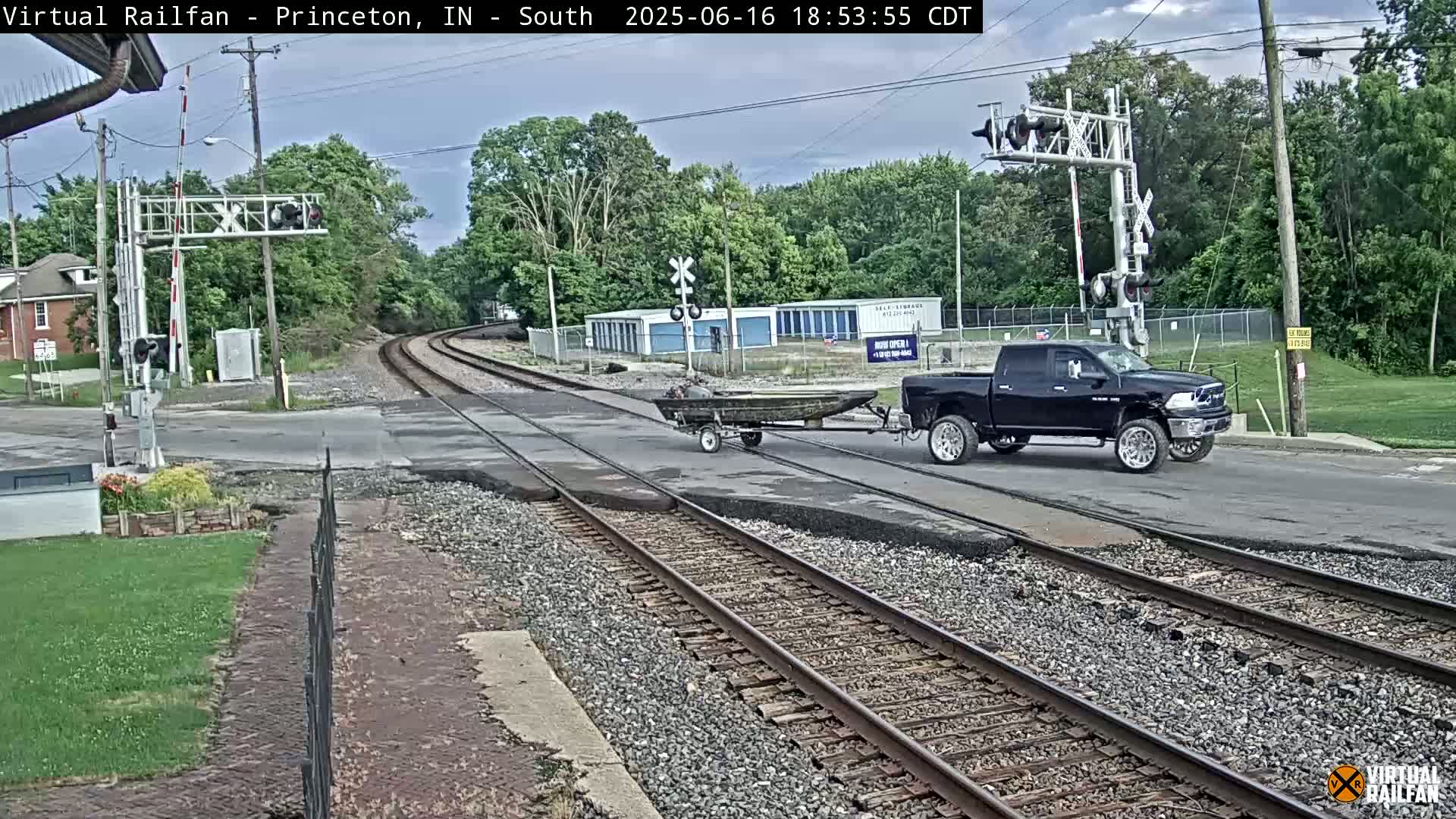 Princeton Railroad Crossing & Junction Live Cam - Princeton, Gibson, Indiana, USA