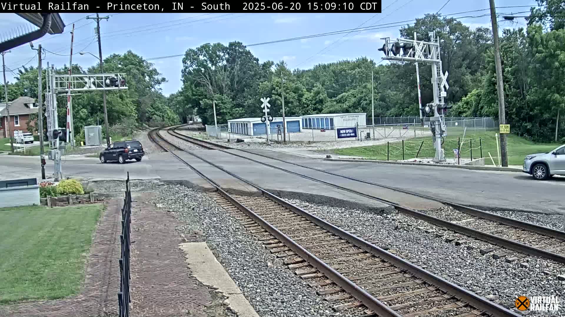 Princeton Railroad Crossing & Junction Live Cam - Princeton, Gibson, Indiana, USA
