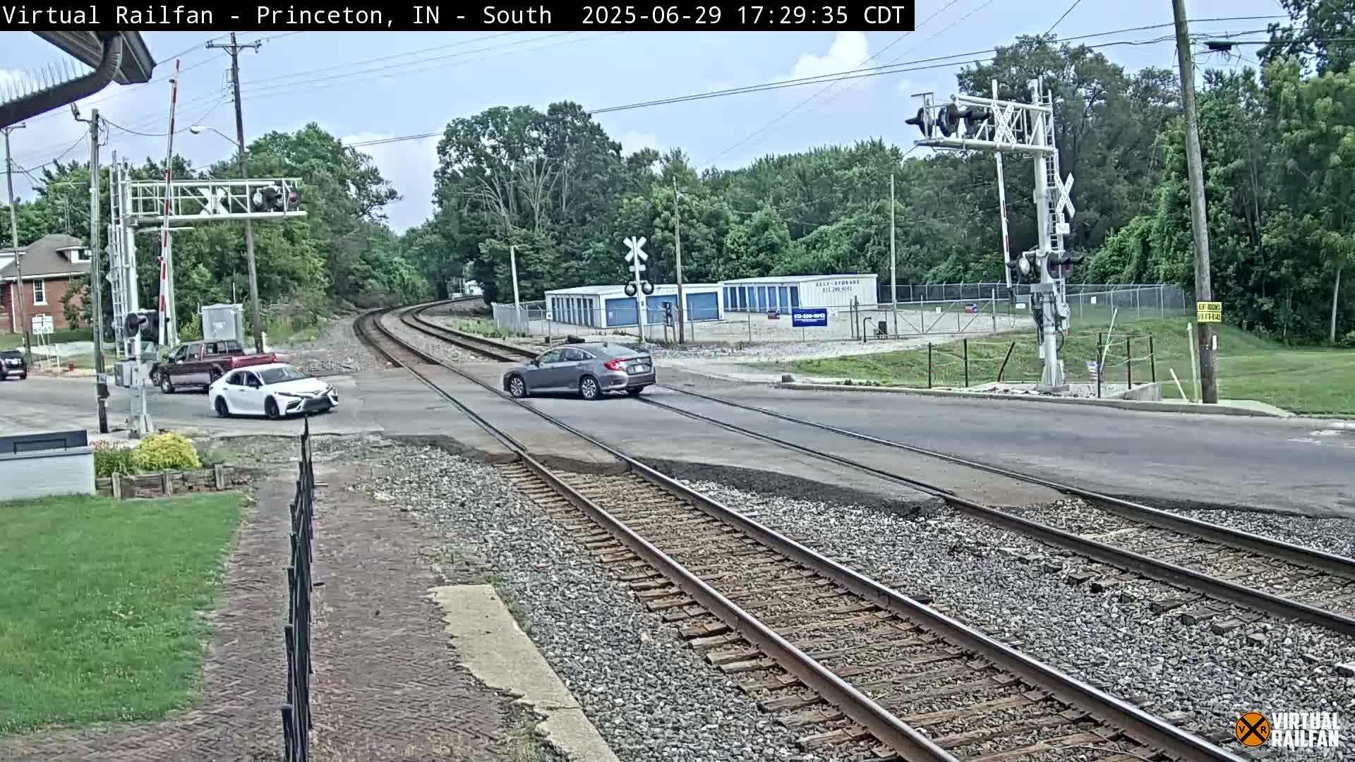 Princeton Railroad Crossing & Junction Live Cam - Princeton, Gibson, Indiana, USA