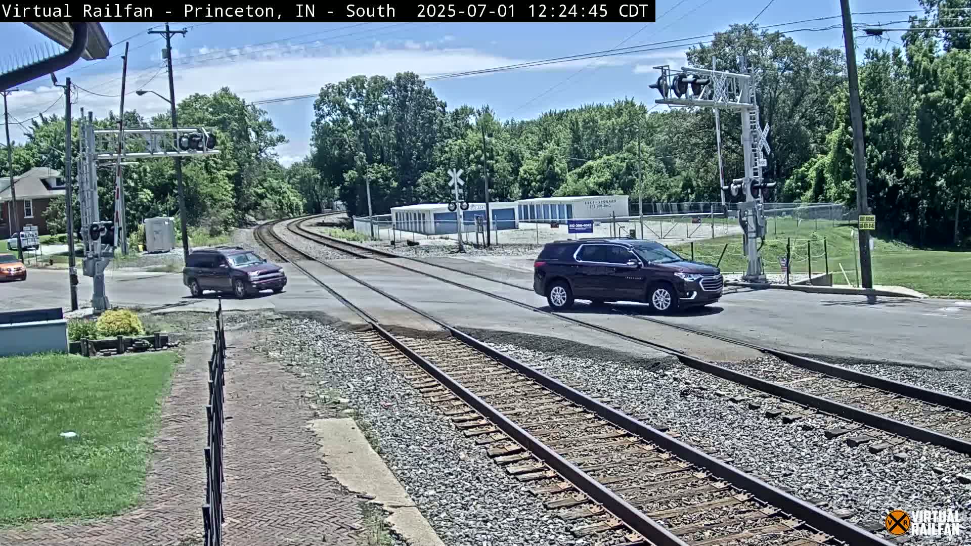 Princeton Railroad Crossing & Junction Live Cam - Princeton, Gibson, Indiana, USA