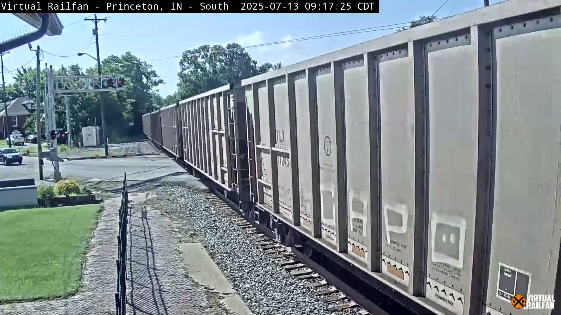Princeton Railroad Crossing & Junction Live Cam - Princeton, Gibson, Indiana, USA