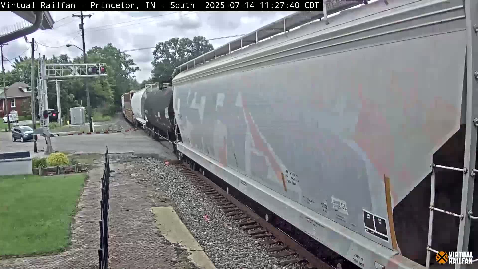Princeton Railroad Crossing & Junction Live Cam - Princeton, Gibson, Indiana, USA